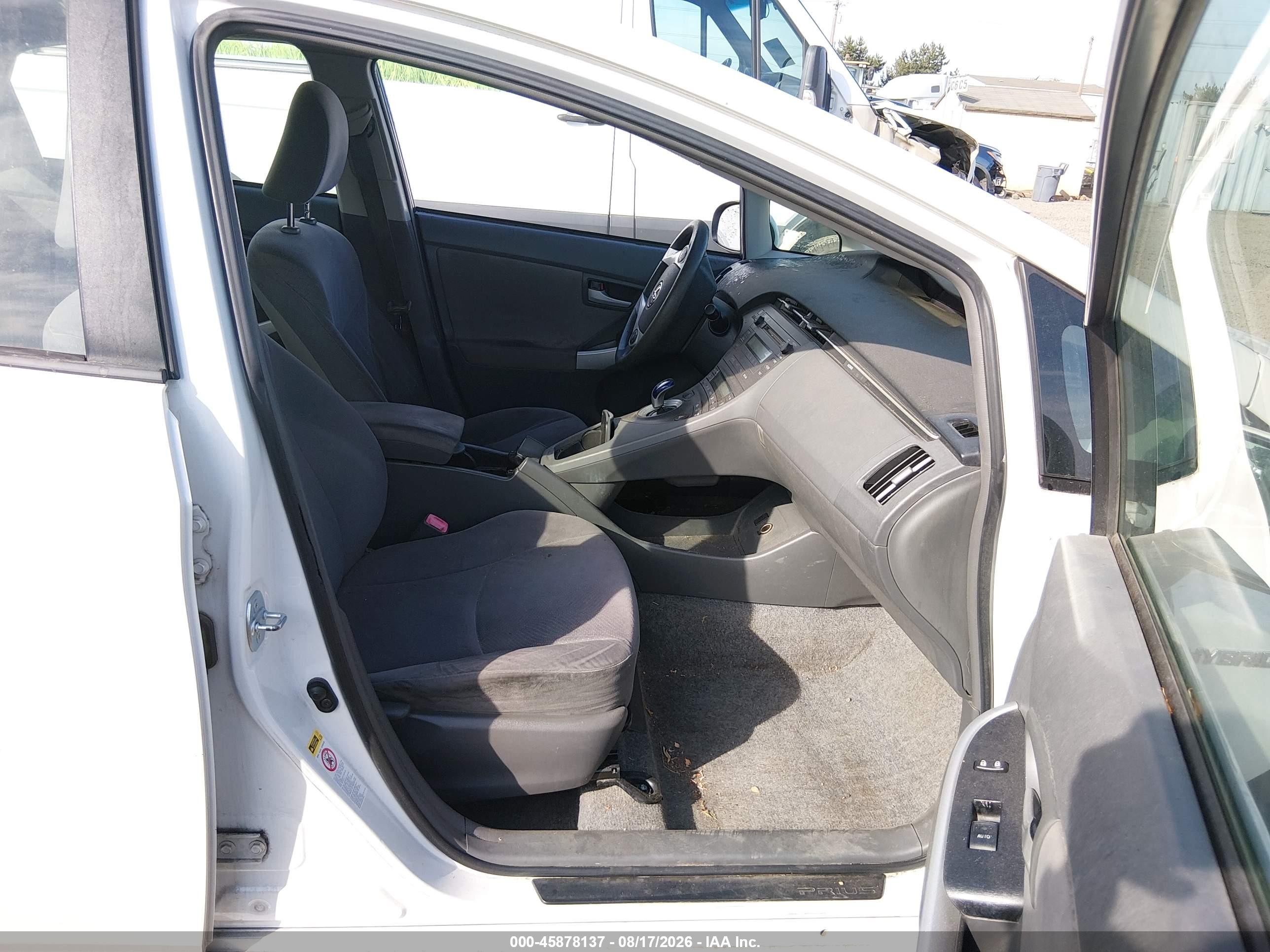 2010 Toyota Prius Ii White vin: JTDKN3DU0A0186861