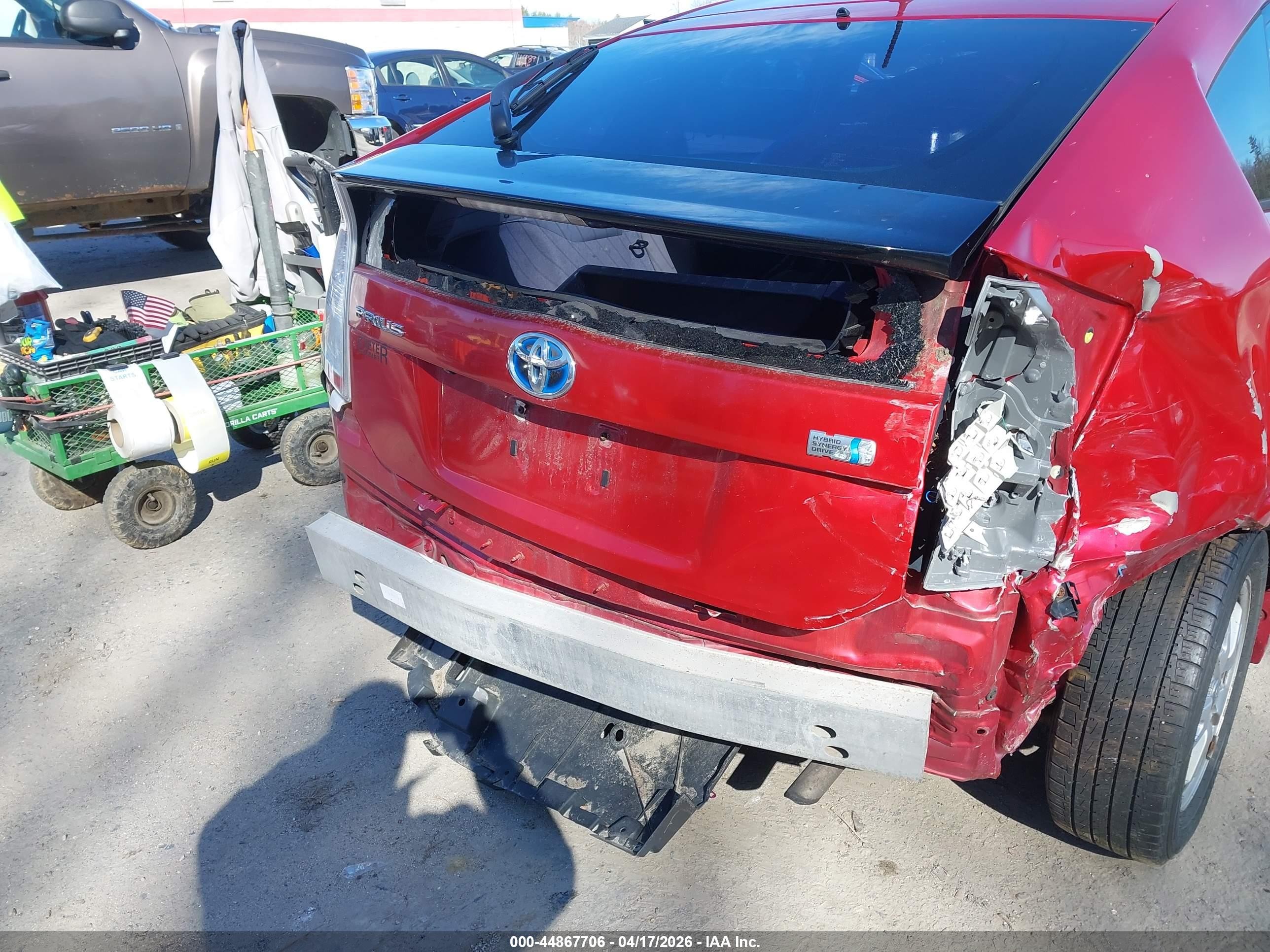 2010 Toyota Prius   Red vin: JTDKN3DU0A0188965