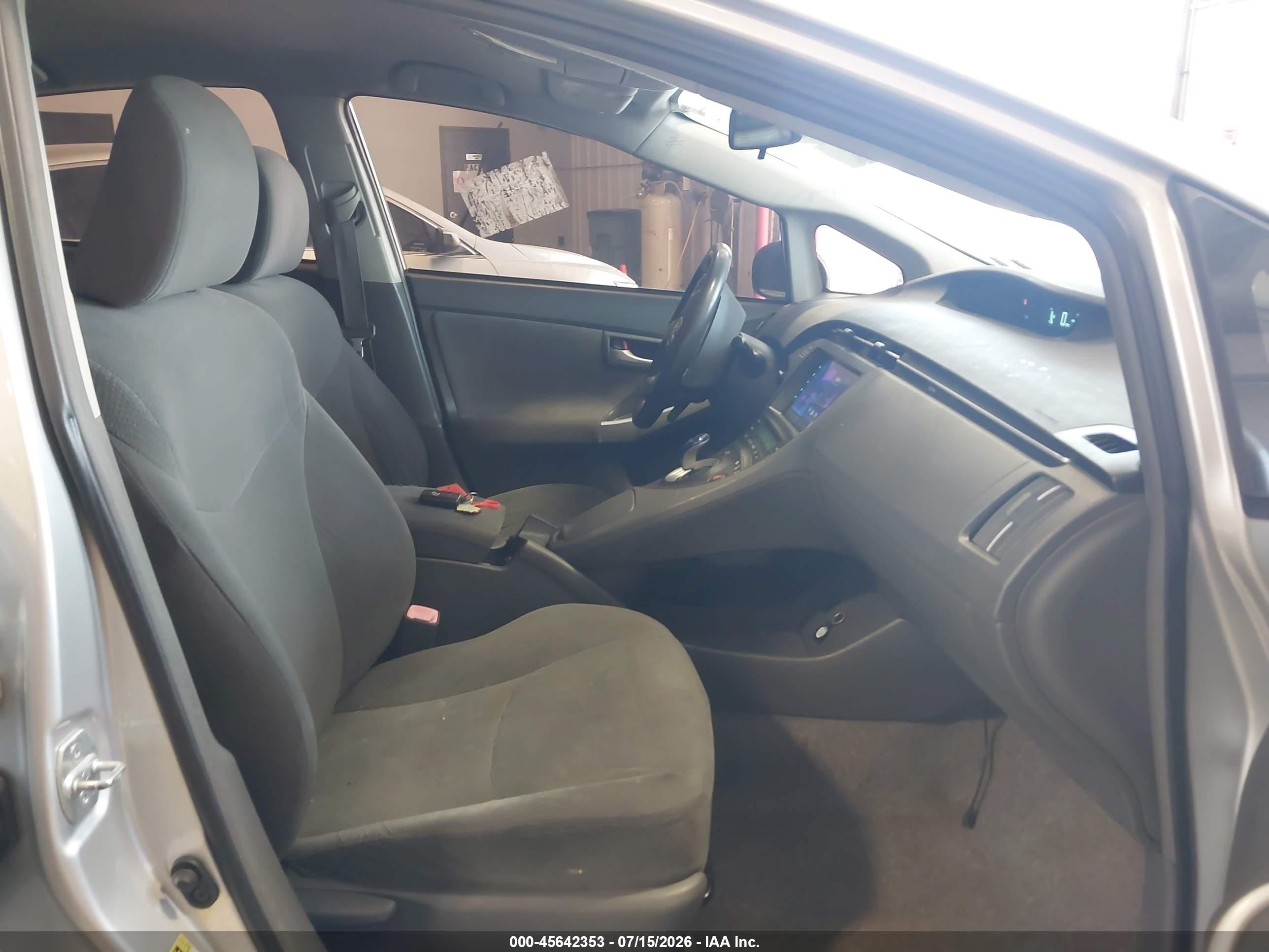 2010 Toyota Prius Ii Silver vin: JTDKN3DU0A0216148