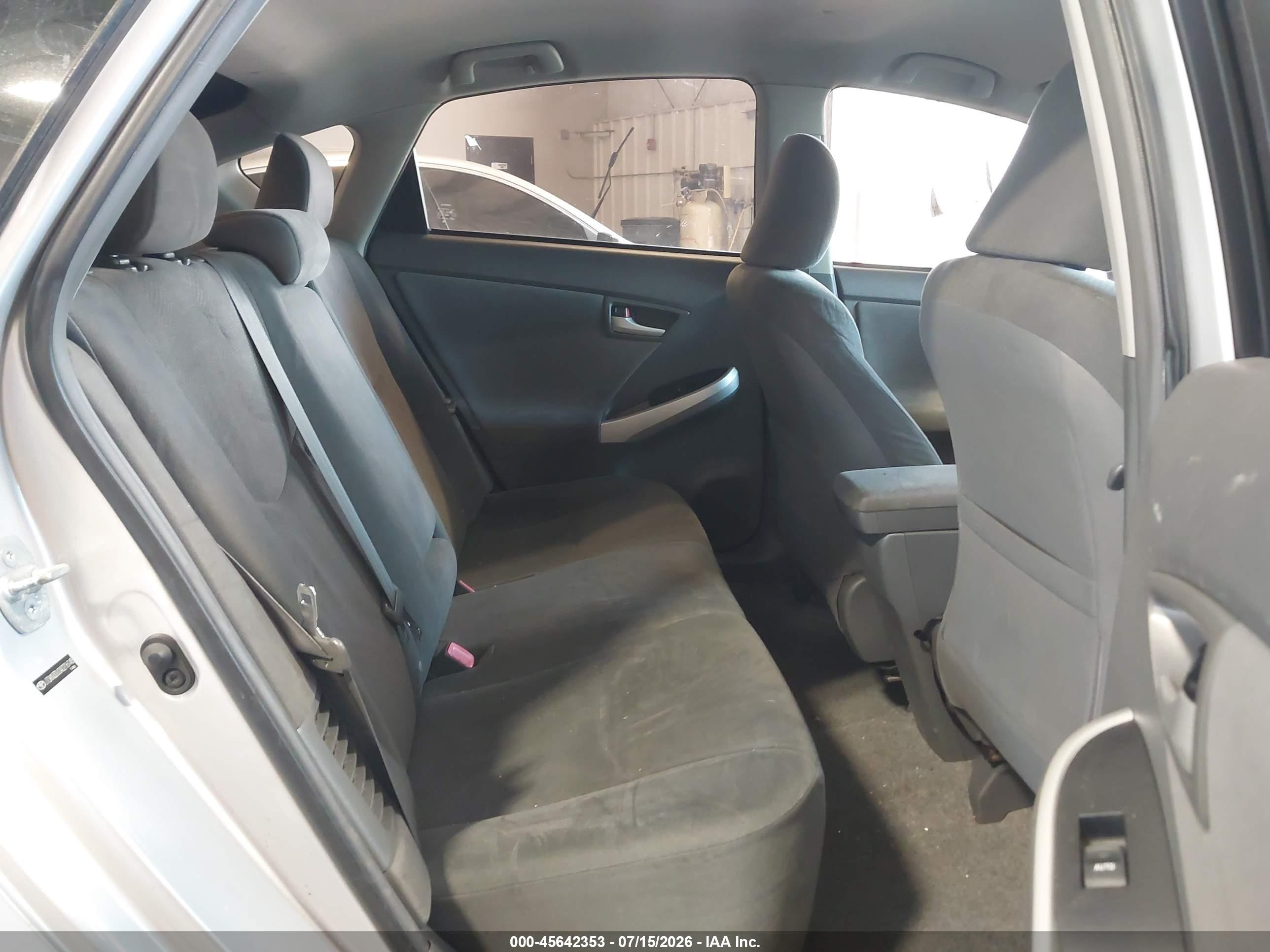 2010 Toyota Prius Ii Silver vin: JTDKN3DU0A0216148