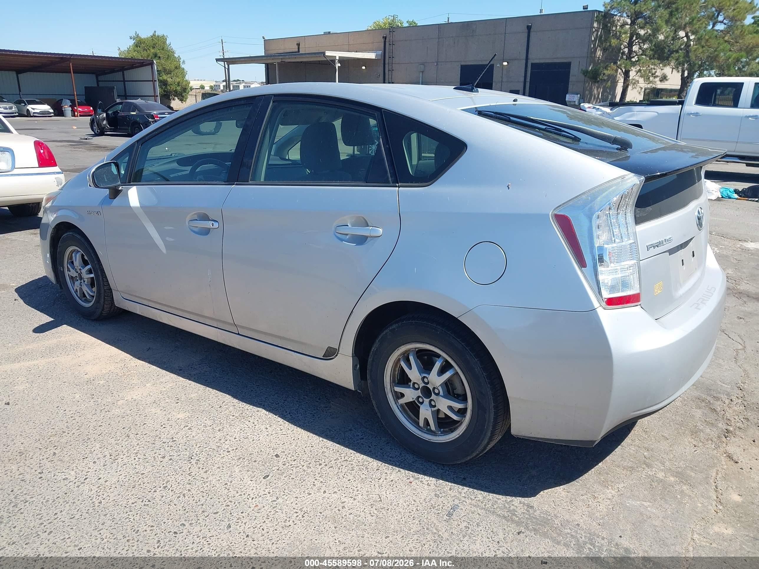 2010 Toyota Prius Ii Silver vin: JTDKN3DU0A0219860