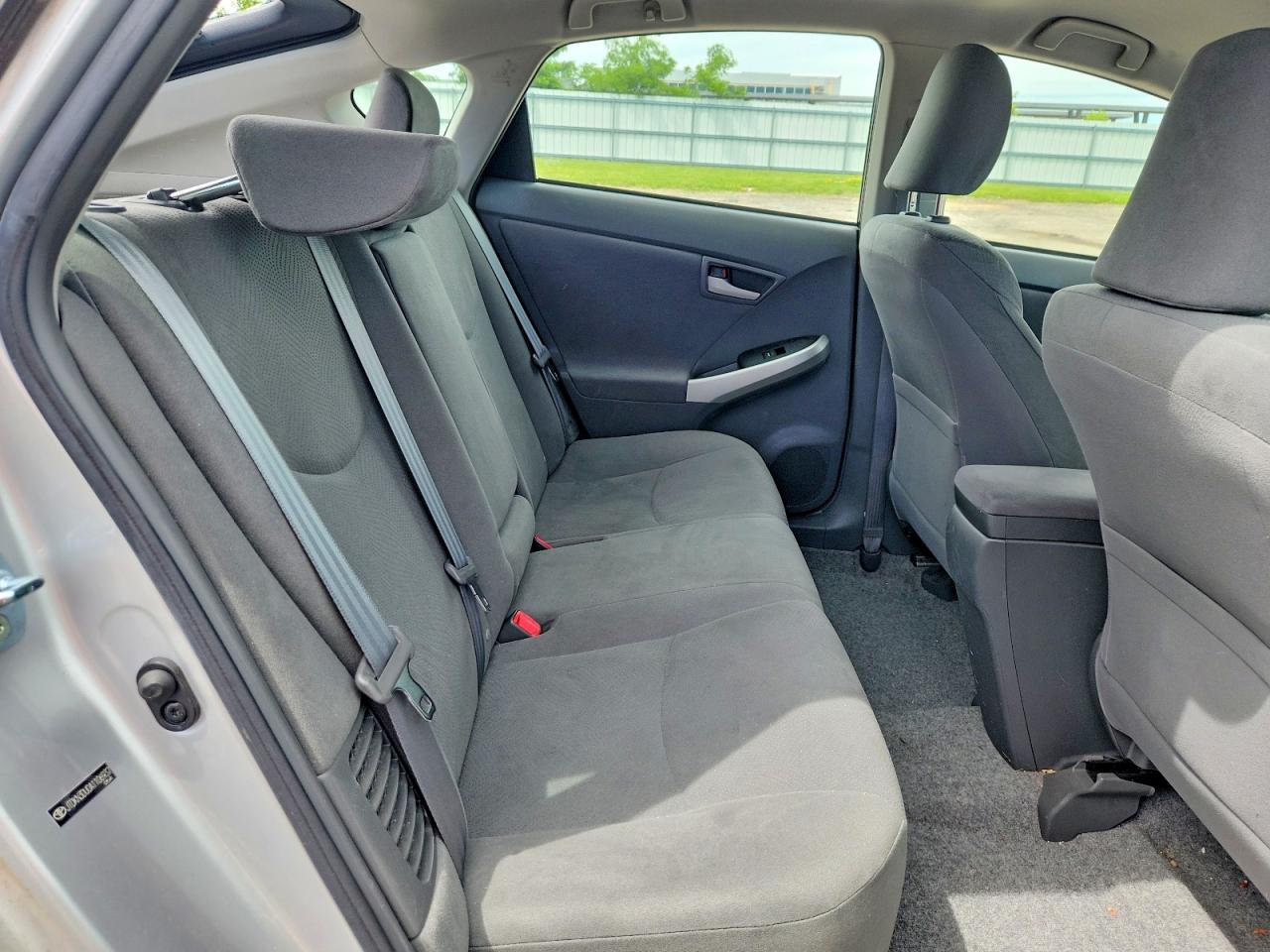 2010 Toyota Prius Ii Silver vin: JTDKN3DU0A1106937