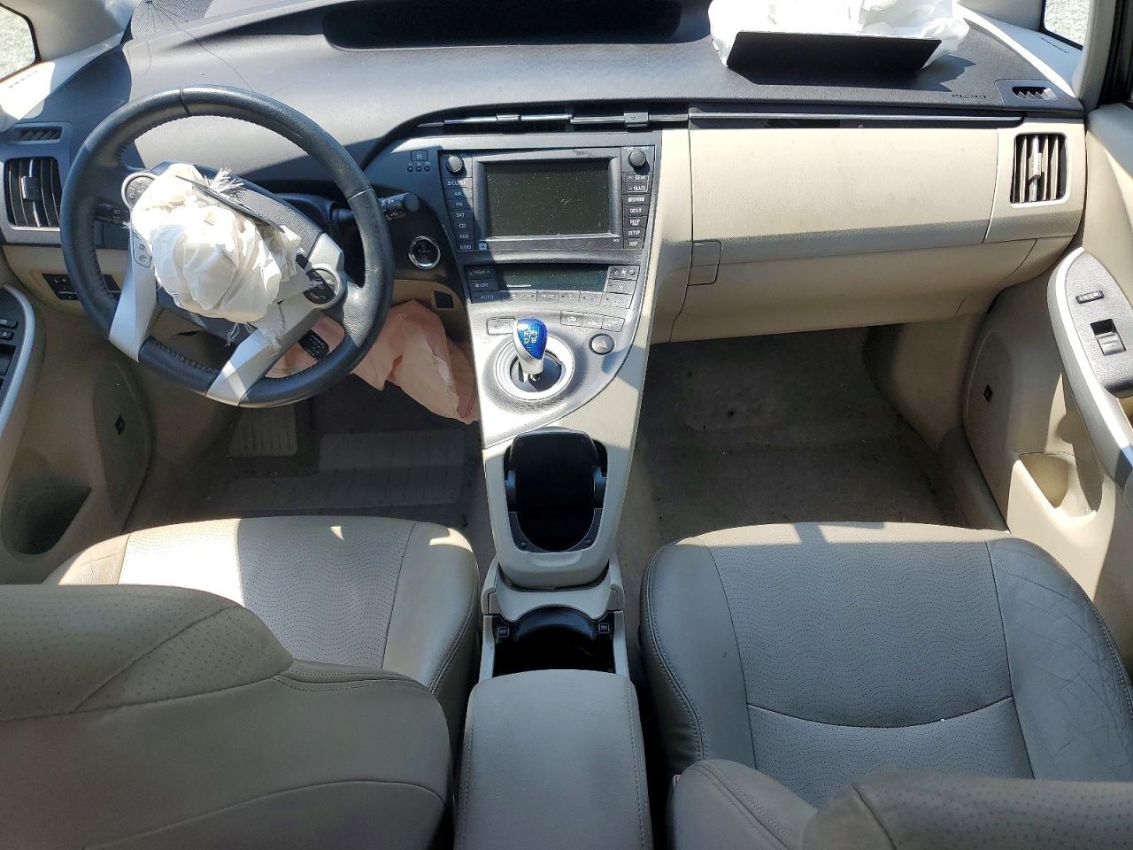 2010 Toyota Prius Красный vin: JTDKN3DU0A5001663