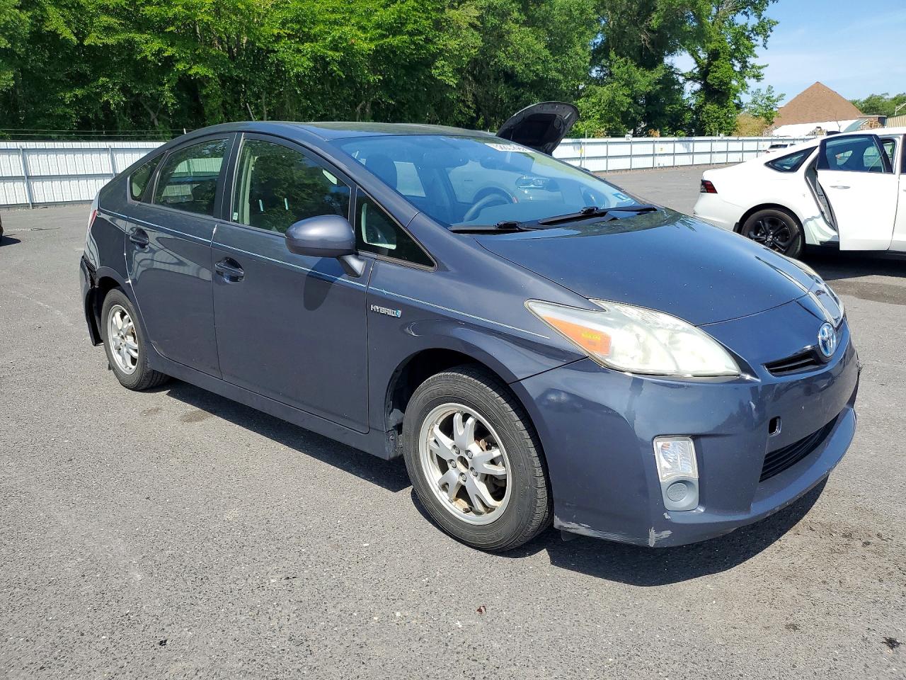 2011 Toyota Prius Four Gray vin: JTDKN3DU0B0247014