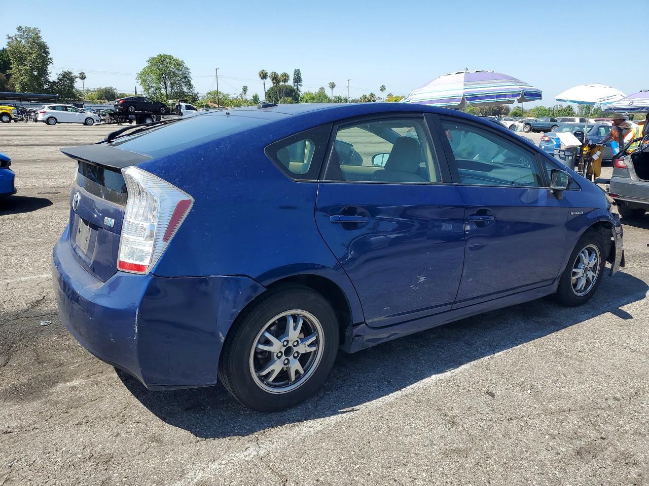 2011 Toyota Prius Two Синий vin: JTDKN3DU0B0247790
