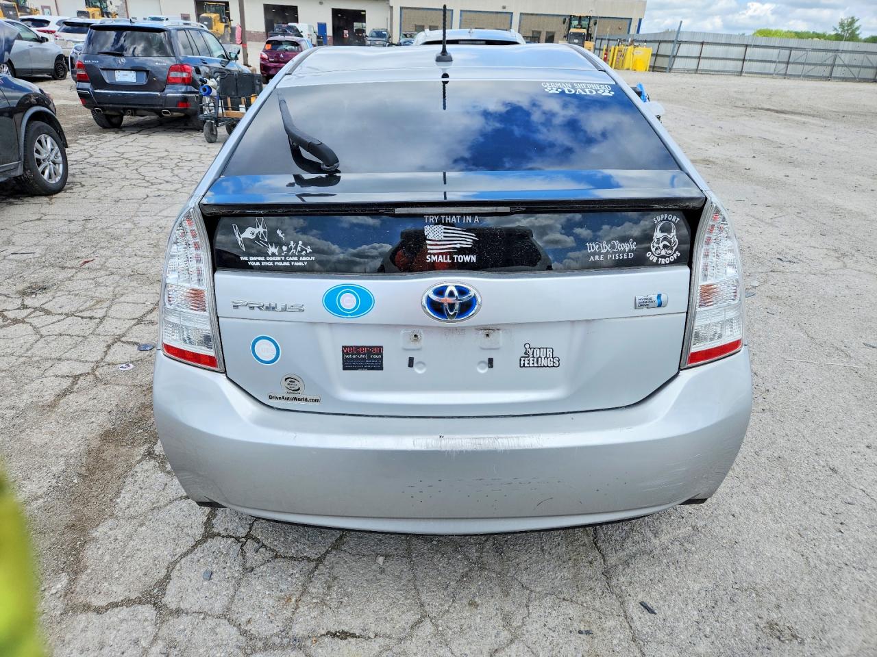 2011 Toyota Prius Four Gray vin: JTDKN3DU0B0248924