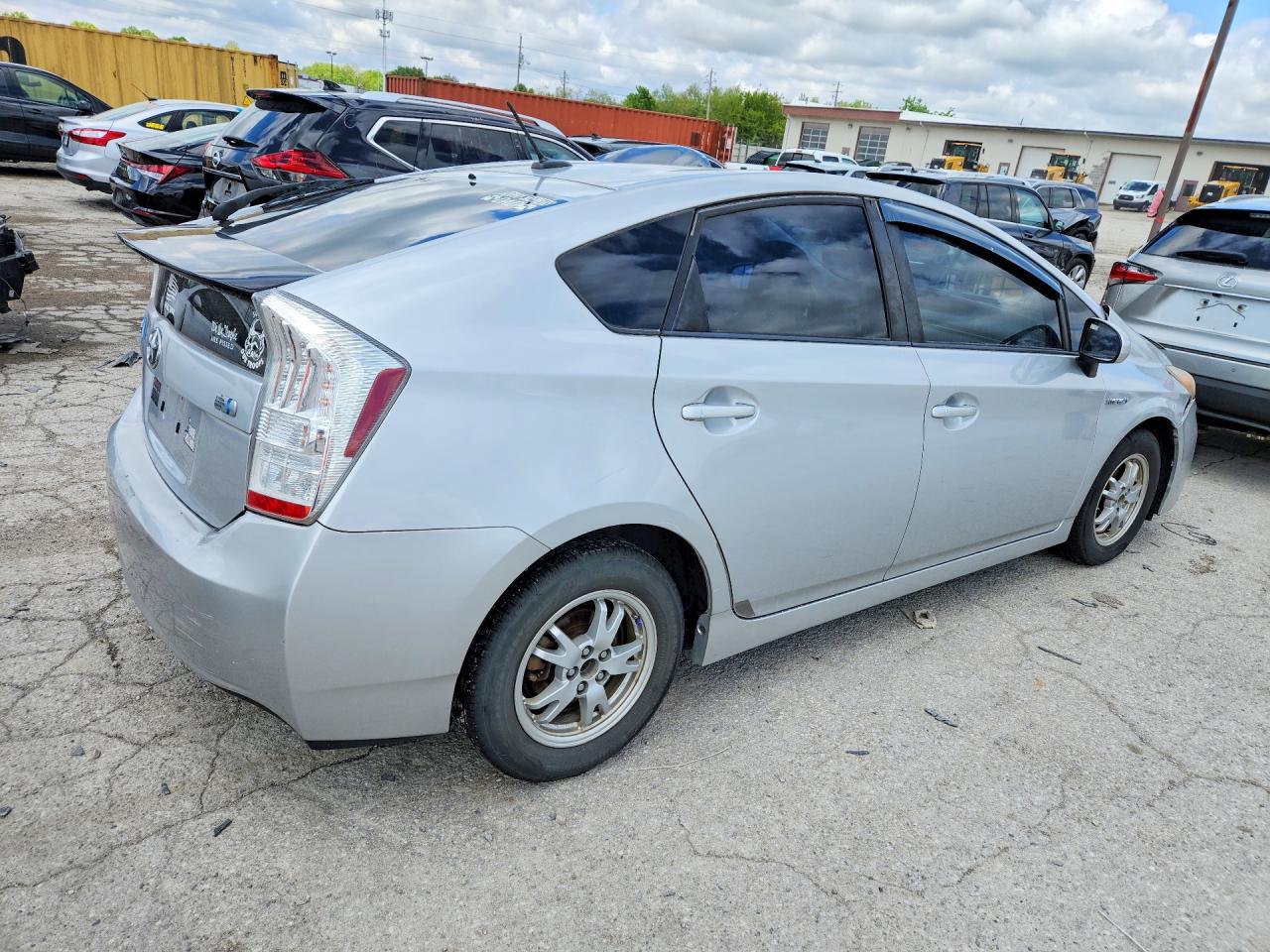 2011 Toyota Prius Four Gray vin: JTDKN3DU0B0248924