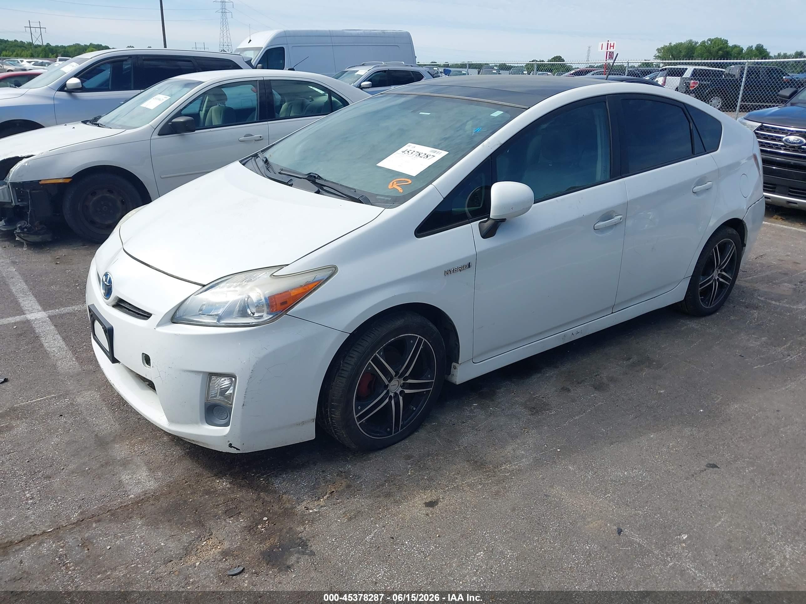2011 Toyota Prius Four Серый vin: JTDKN3DU0B0252777