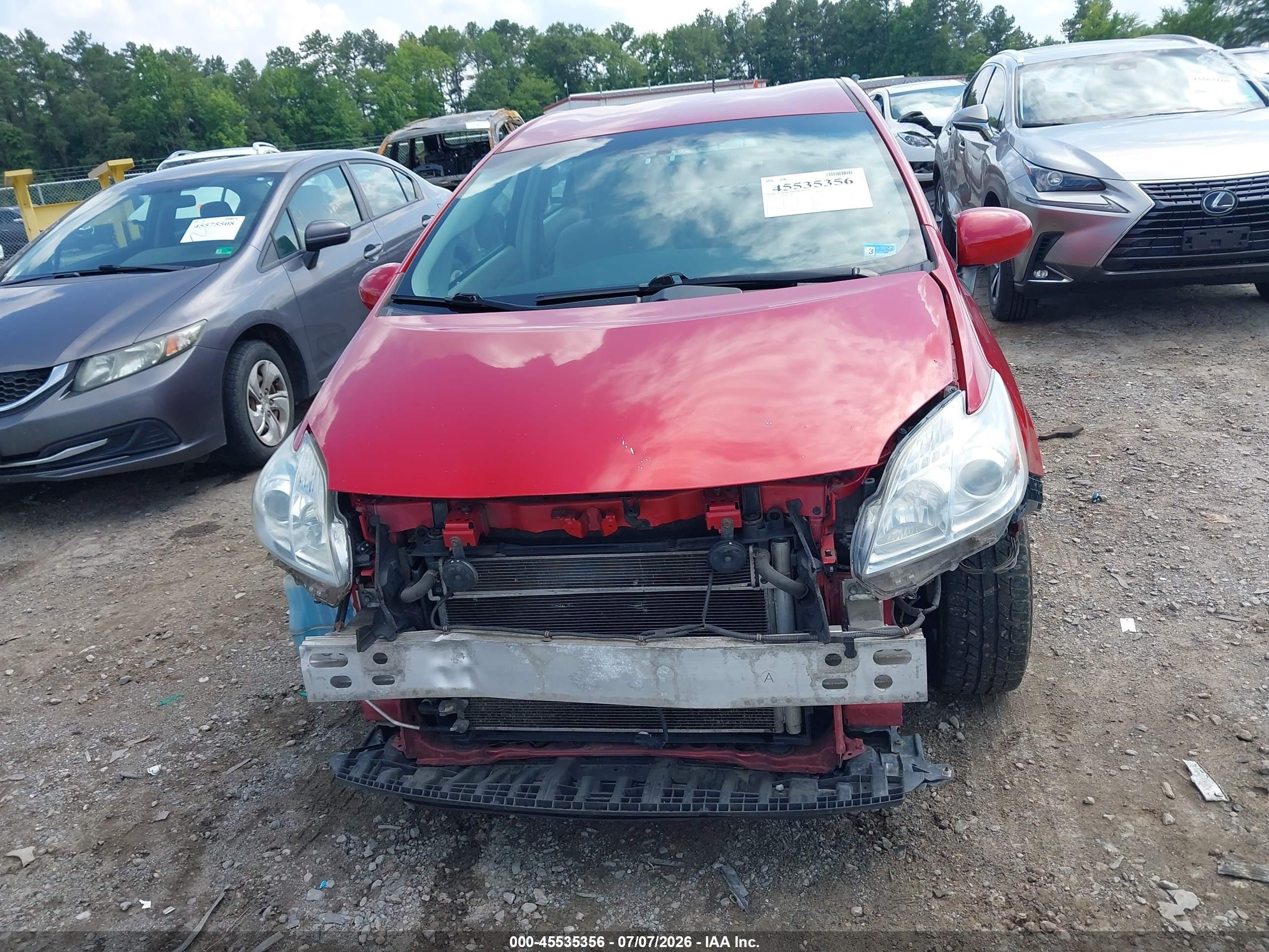 2011 Toyota Prius Three Красный vin: JTDKN3DU0B0258658
