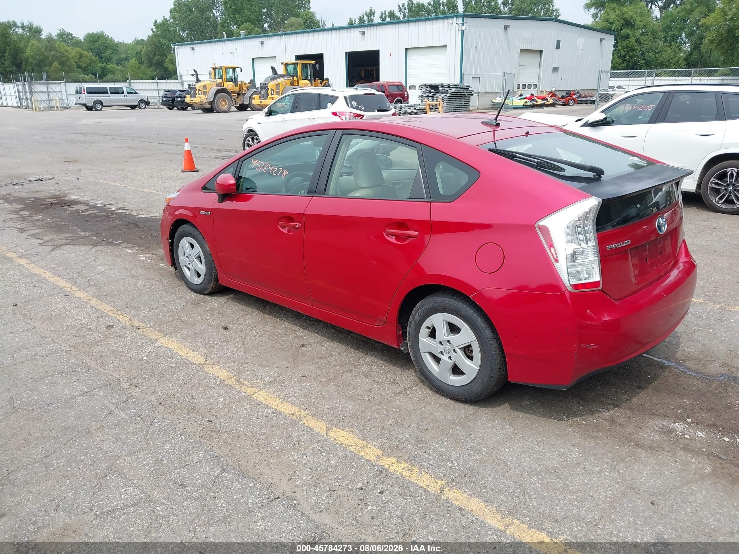 2011 Toyota Prius Four Red vin: JTDKN3DU0B0302710