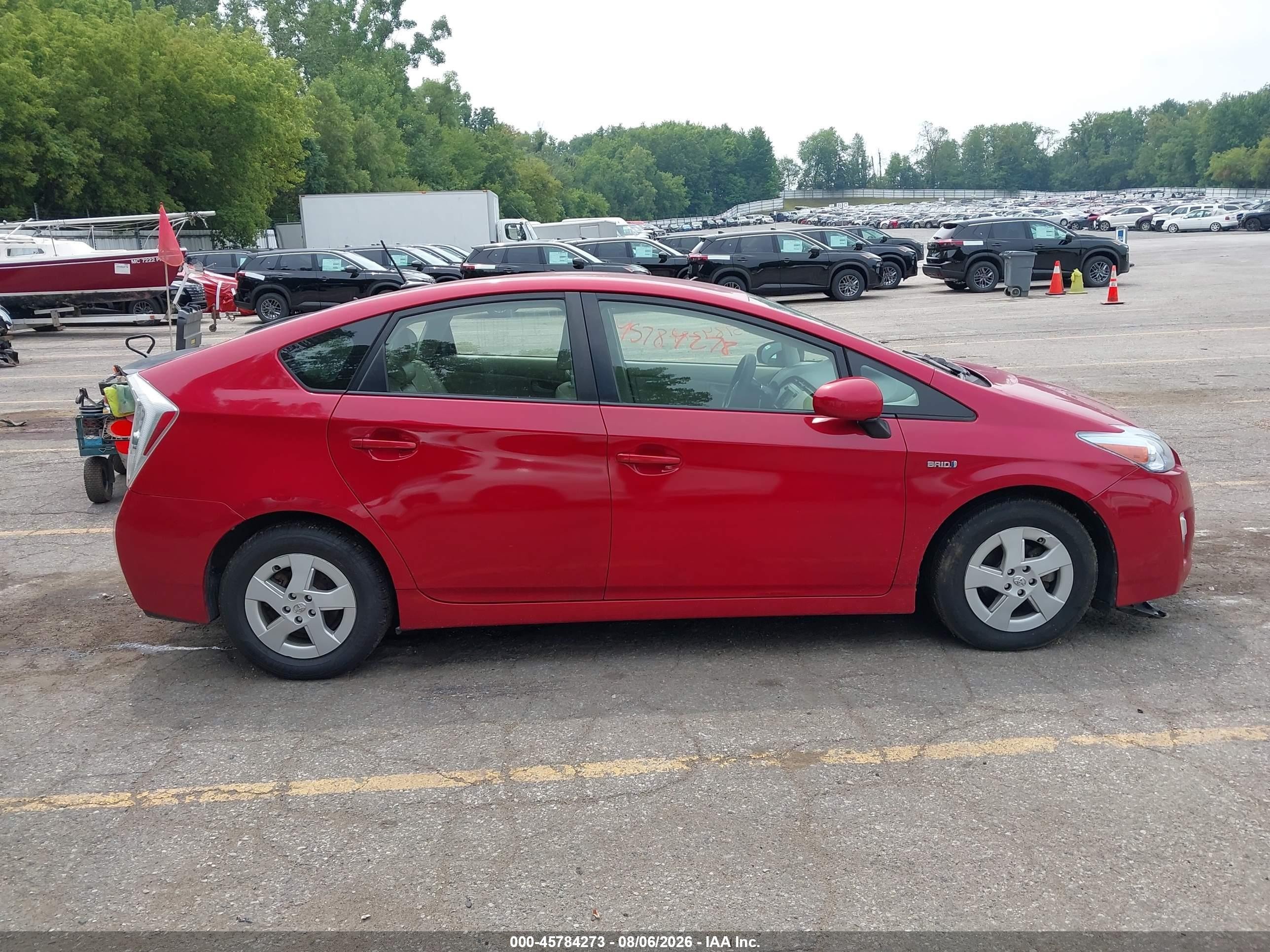 2011 Toyota Prius Four Red vin: JTDKN3DU0B0302710