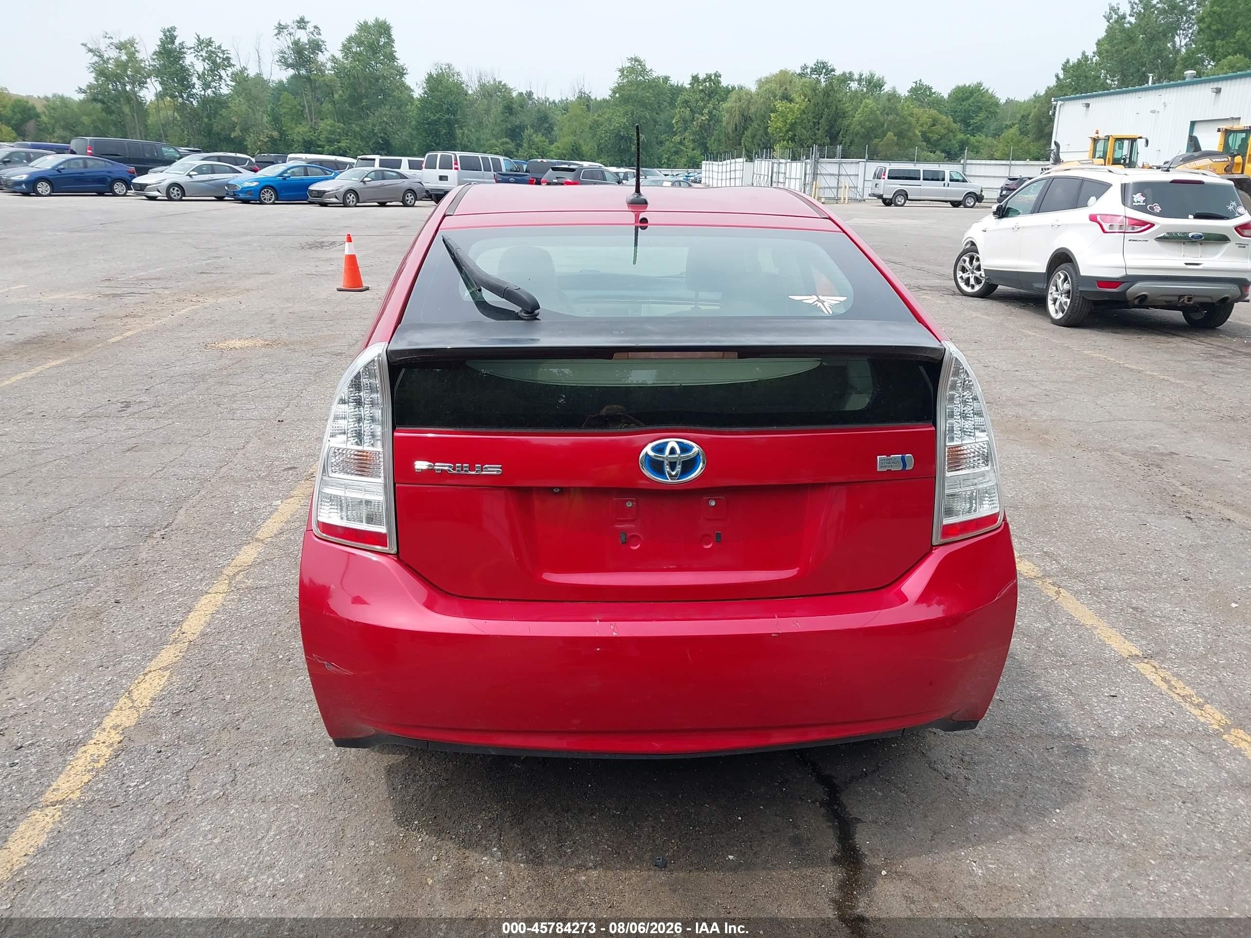 2011 Toyota Prius Four Red vin: JTDKN3DU0B0302710