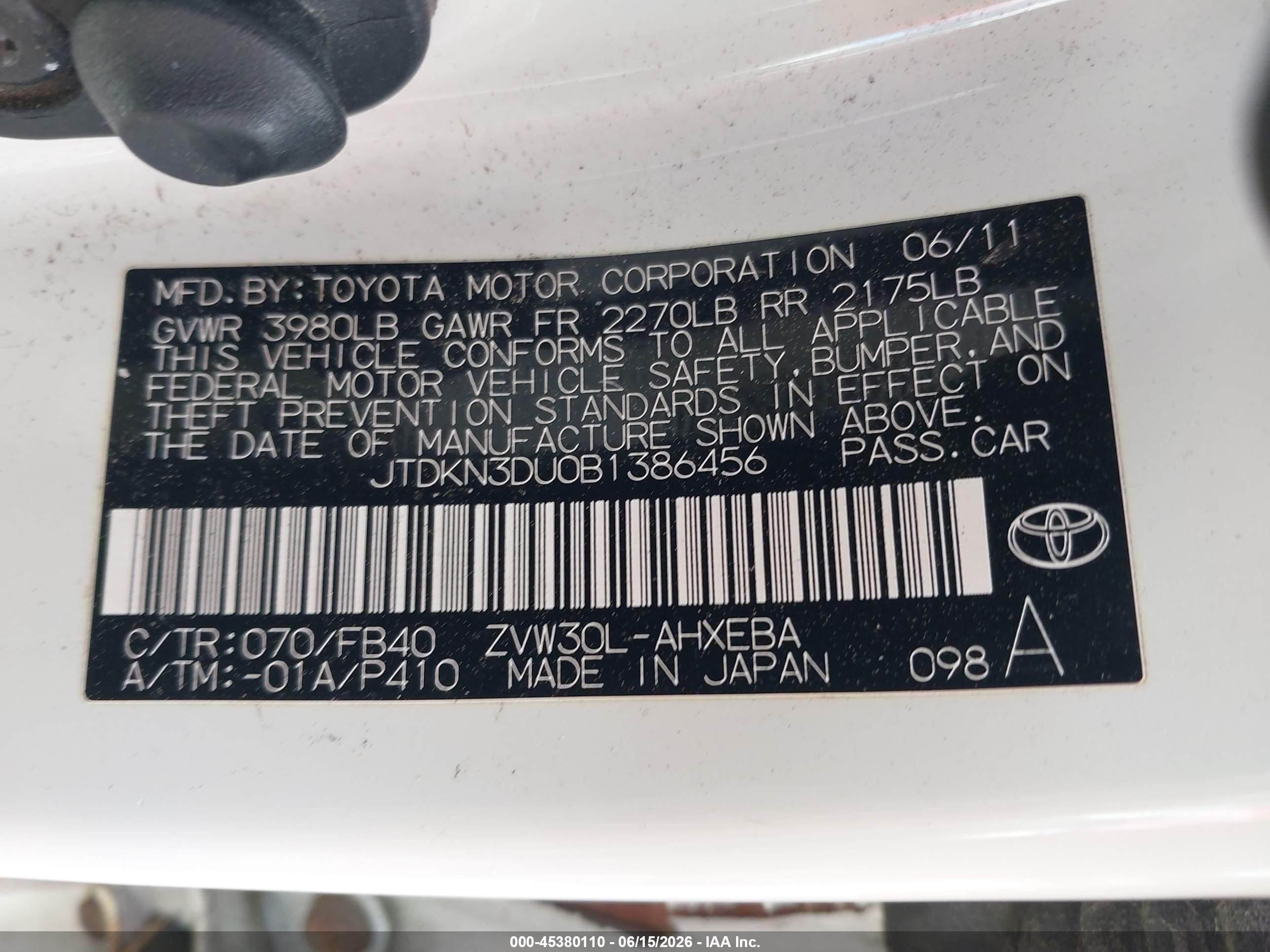 2011 Toyota Prius Two White vin: JTDKN3DU0B1386456