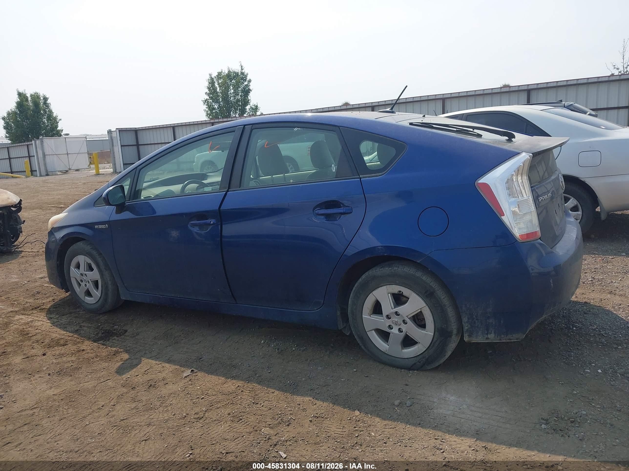 2011 Toyota Prius Two Dark Blue vin: JTDKN3DU0B1421075