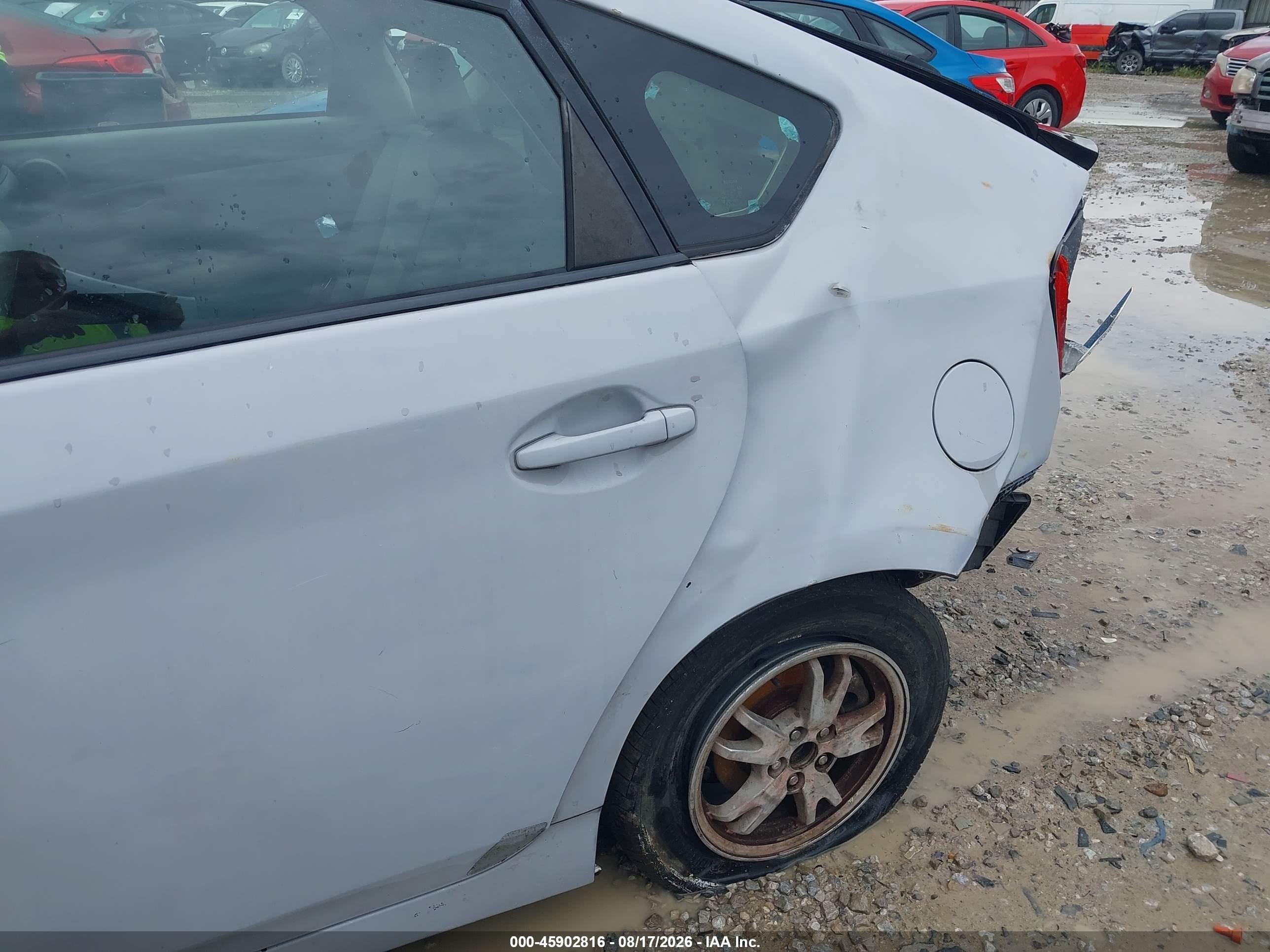 2011 Toyota Prius Two Gray vin: JTDKN3DU0B1474181