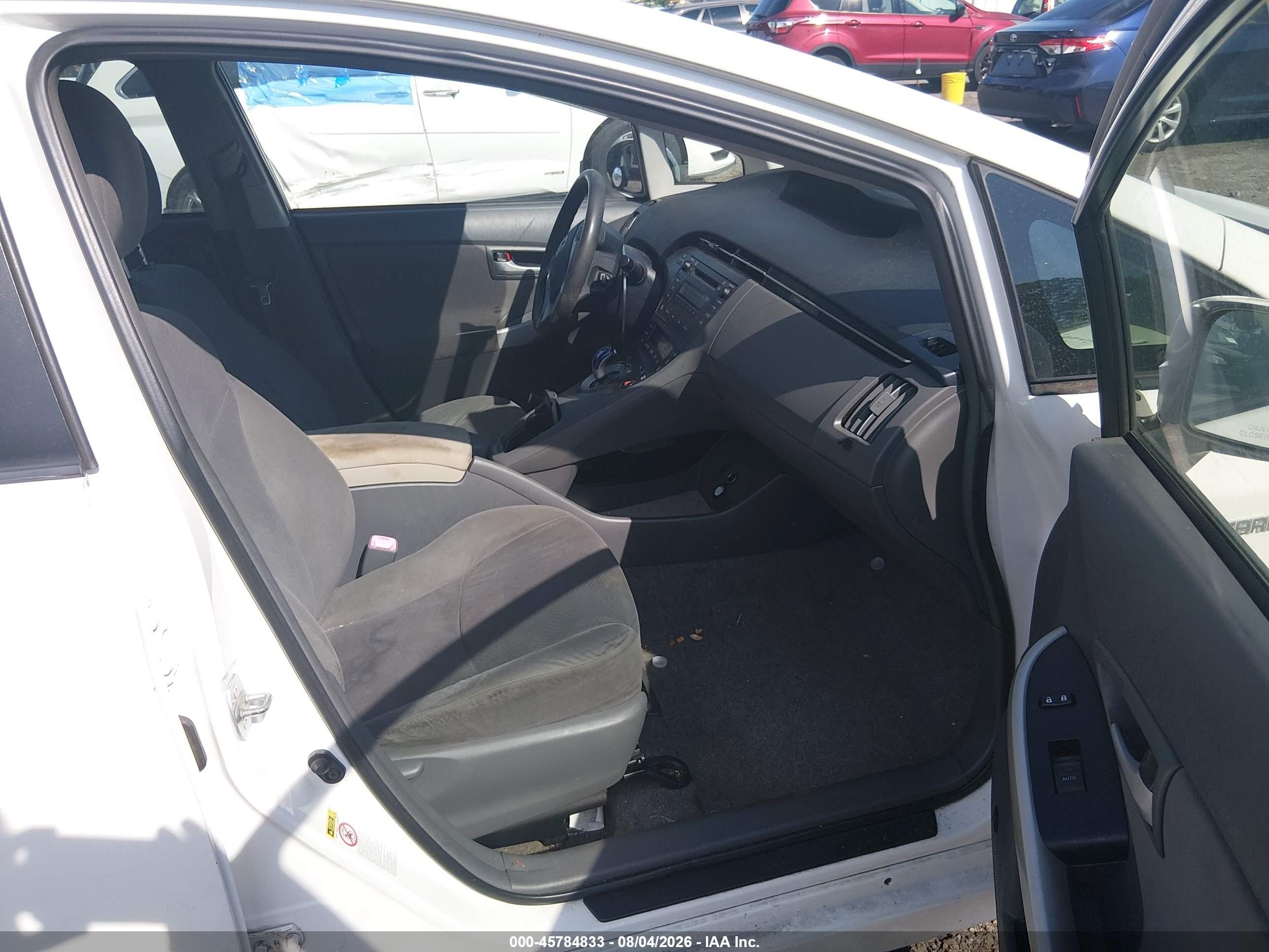 2011 Toyota Prius Three White vin: JTDKN3DU0B5331126
