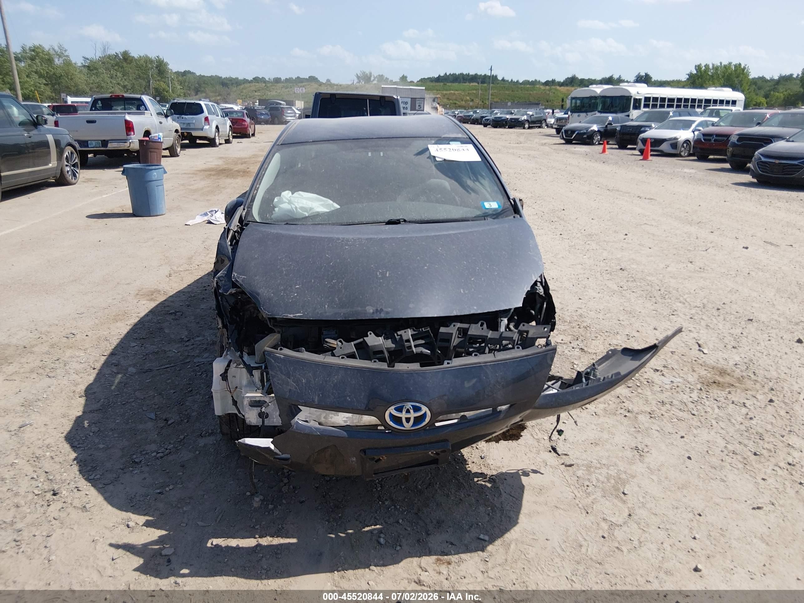 2011 Toyota Prius Two Gray vin: JTDKN3DU0B5364868