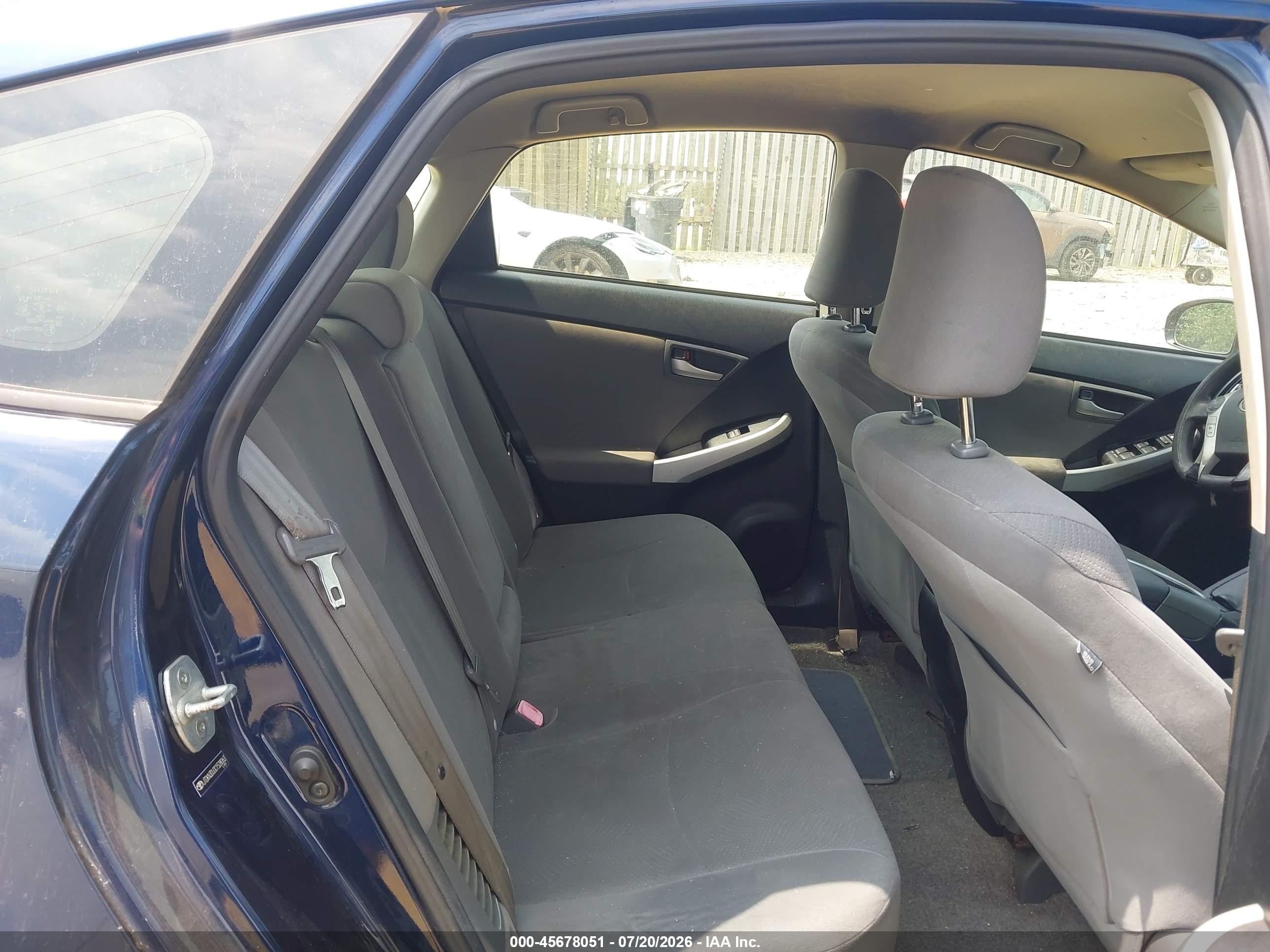 2012 Toyota Prius Two Синий vin: JTDKN3DU0C1528063