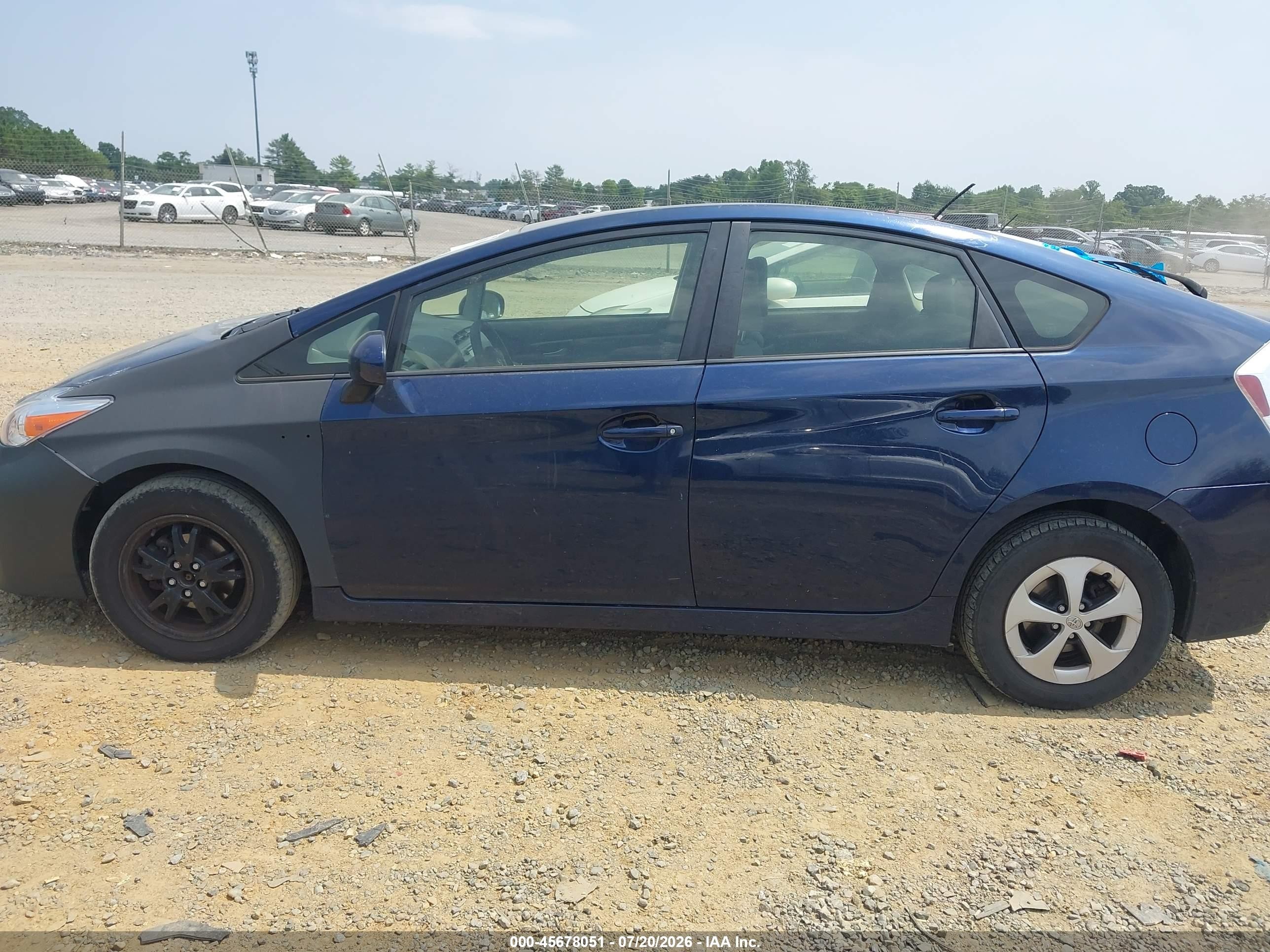 2012 Toyota Prius Two Синий vin: JTDKN3DU0C1528063