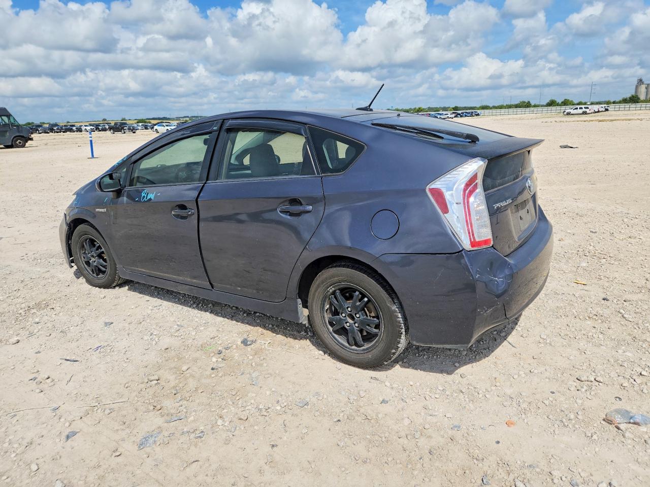 2012 Toyota Prius Three Gray vin: JTDKN3DU0C1546045