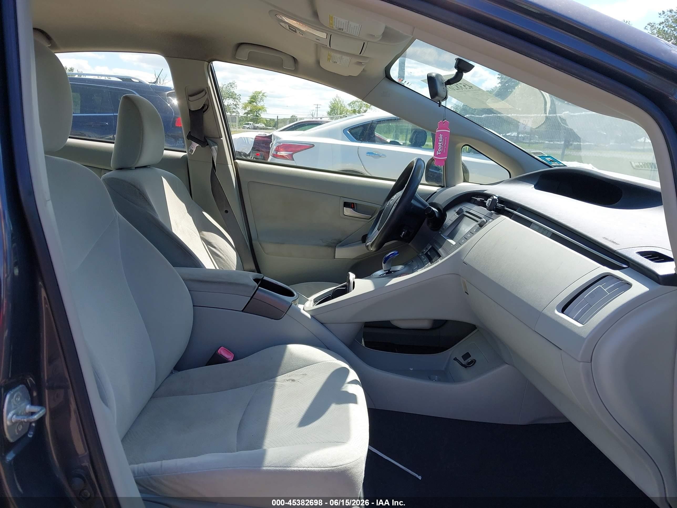 2012 Toyota Prius Two Gray vin: JTDKN3DU0C1548488
