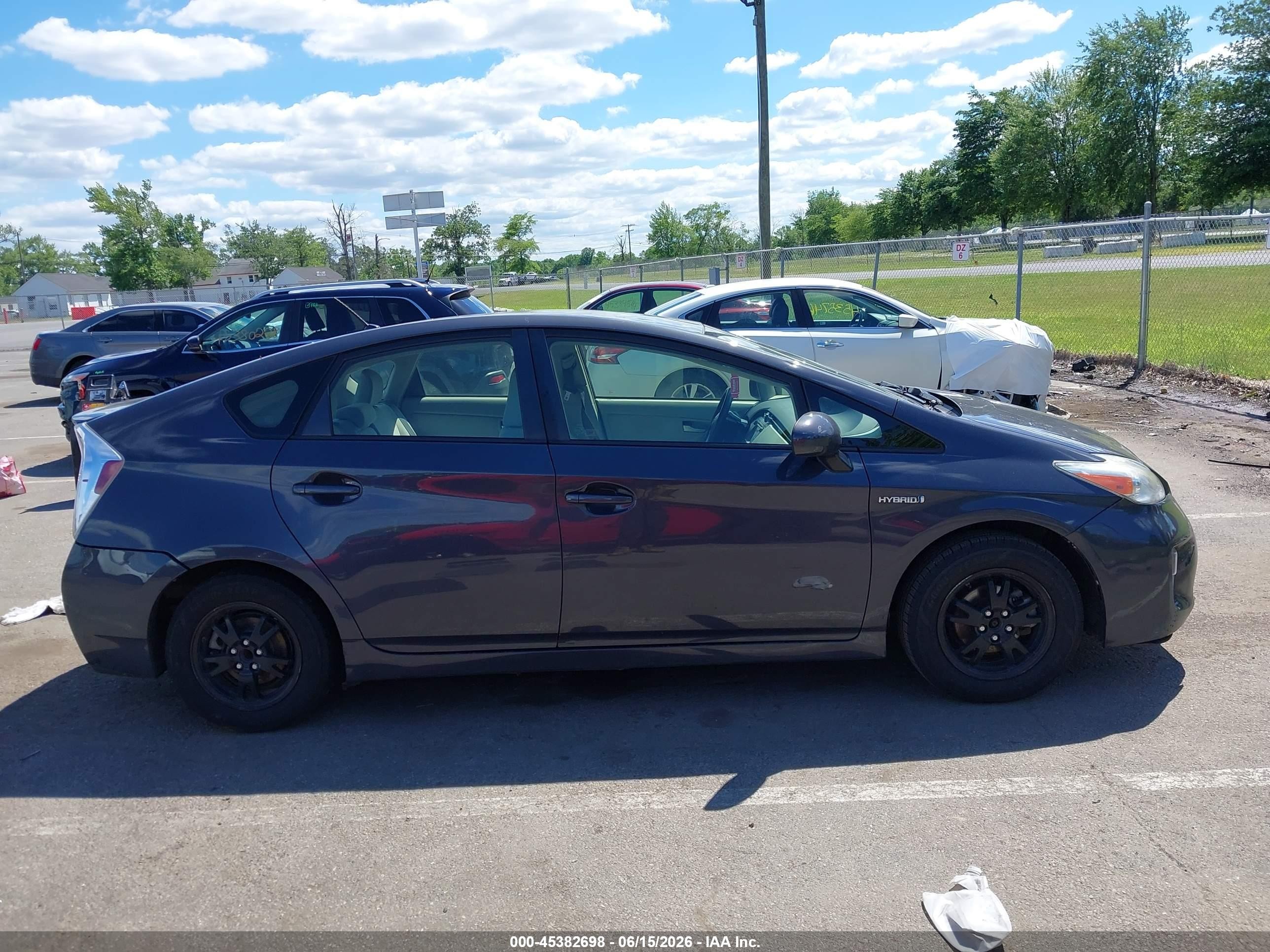 2012 Toyota Prius Two Gray vin: JTDKN3DU0C1548488