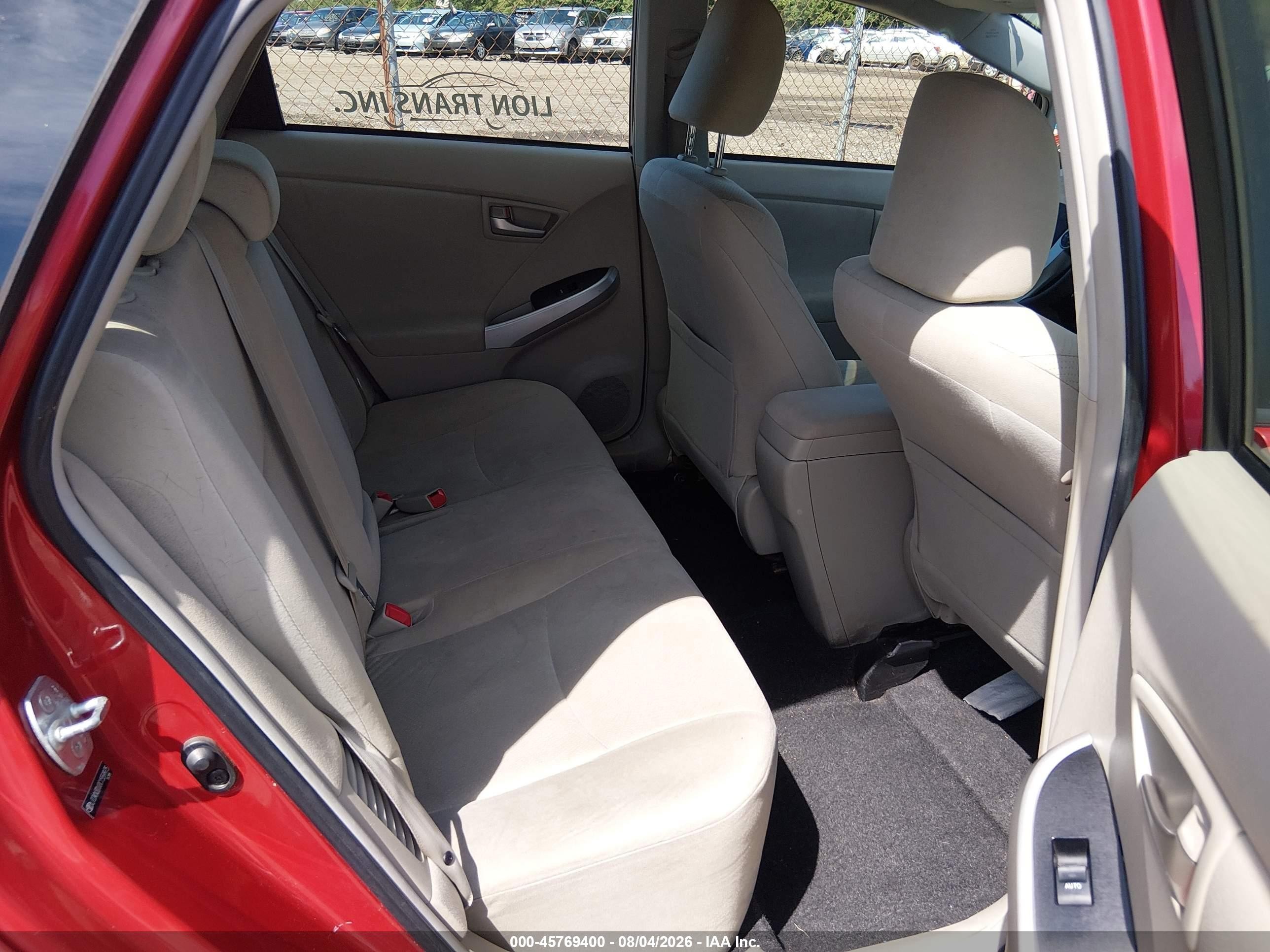 2012 Toyota Prius Three Красный vin: JTDKN3DU0C1559975