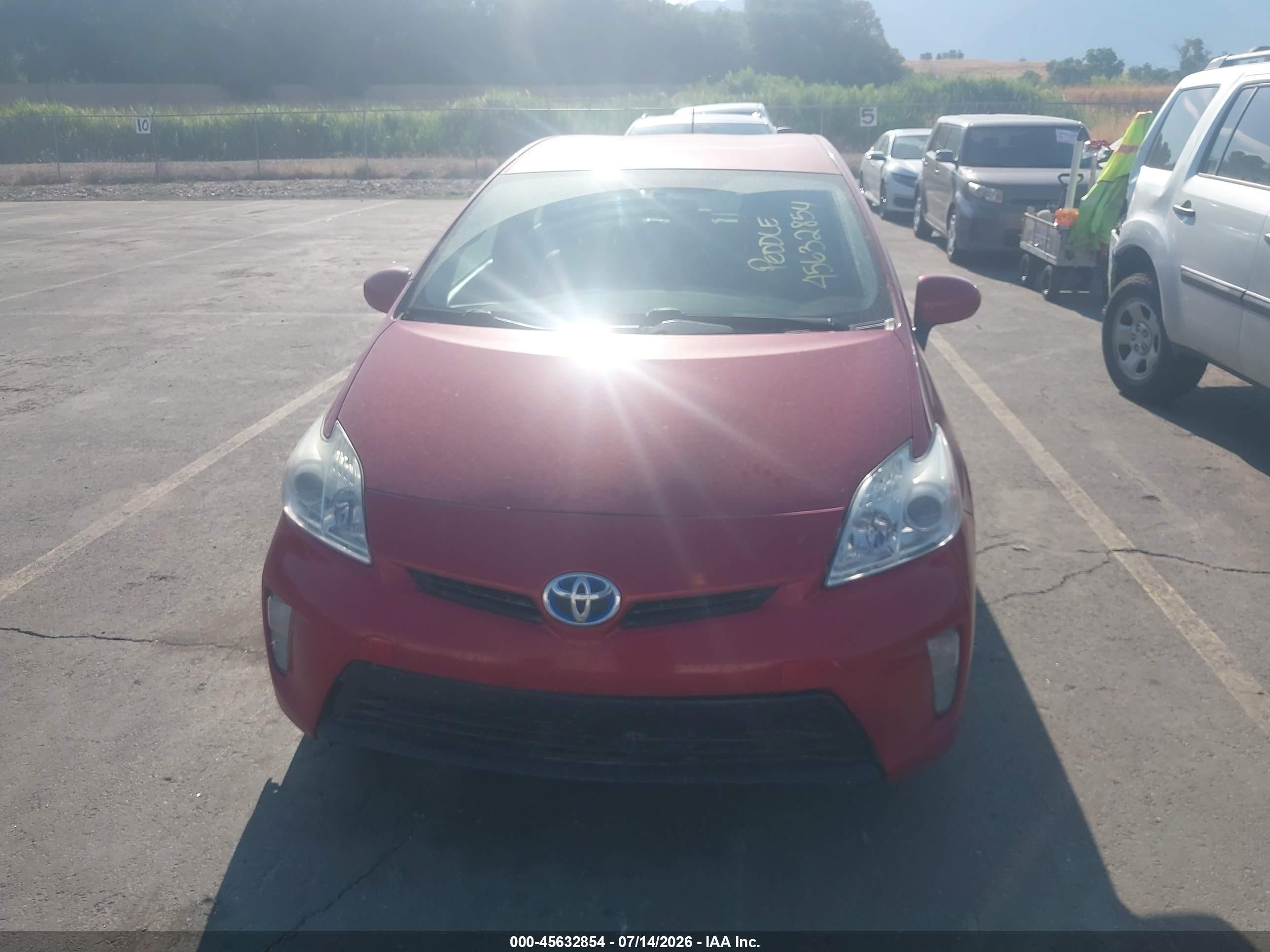 2012 Toyota Prius Two Burgundy vin: JTDKN3DU0C5378951