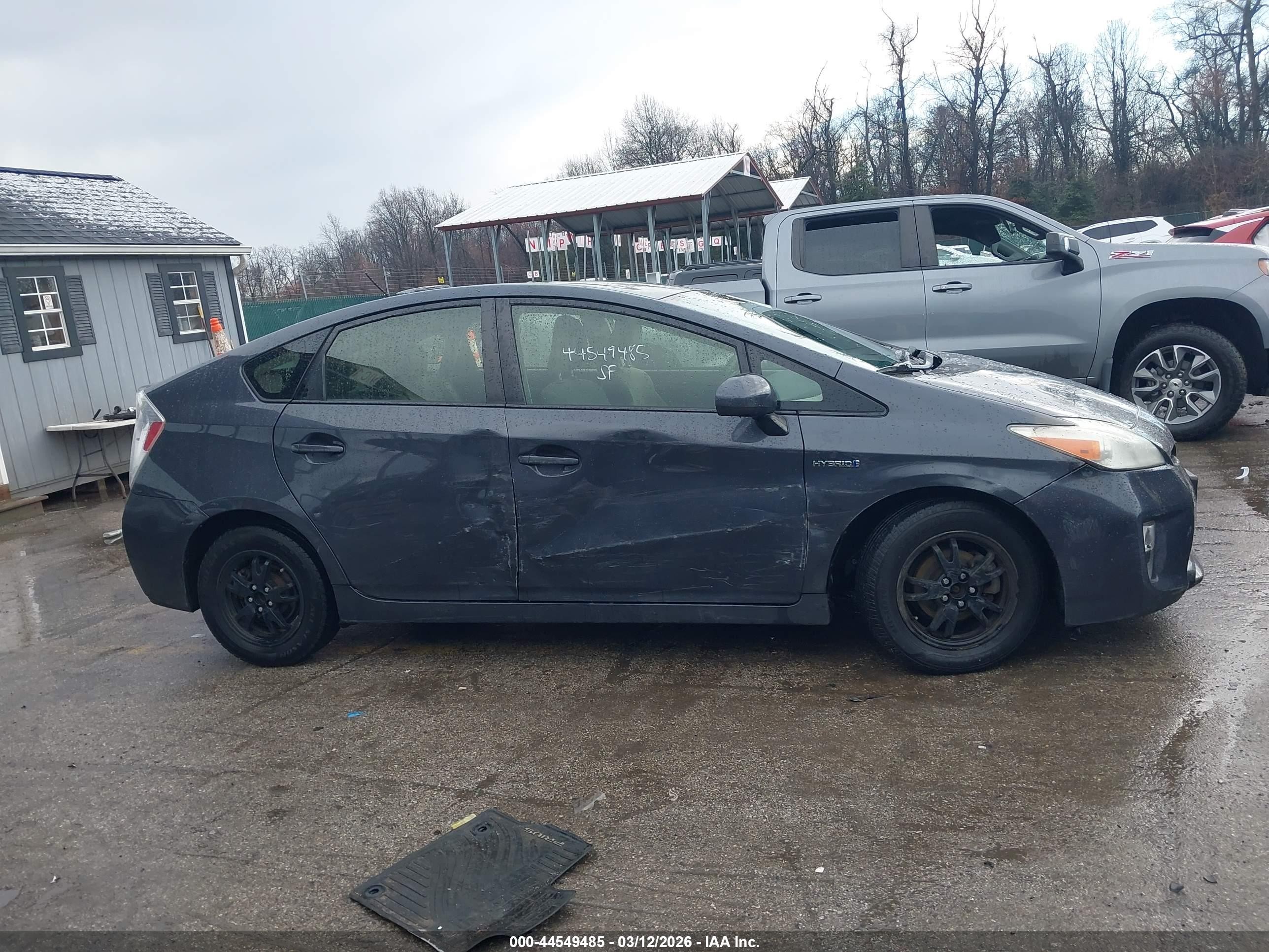 2012 Toyota Prius Two Gray vin: JTDKN3DU0C5458802