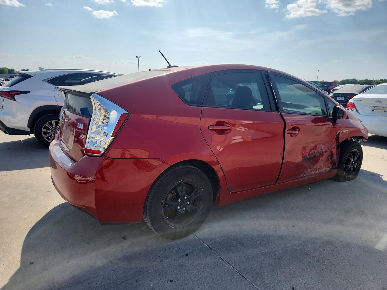 2013 Toyota Prius Three Red vin: JTDKN3DU0D0340926