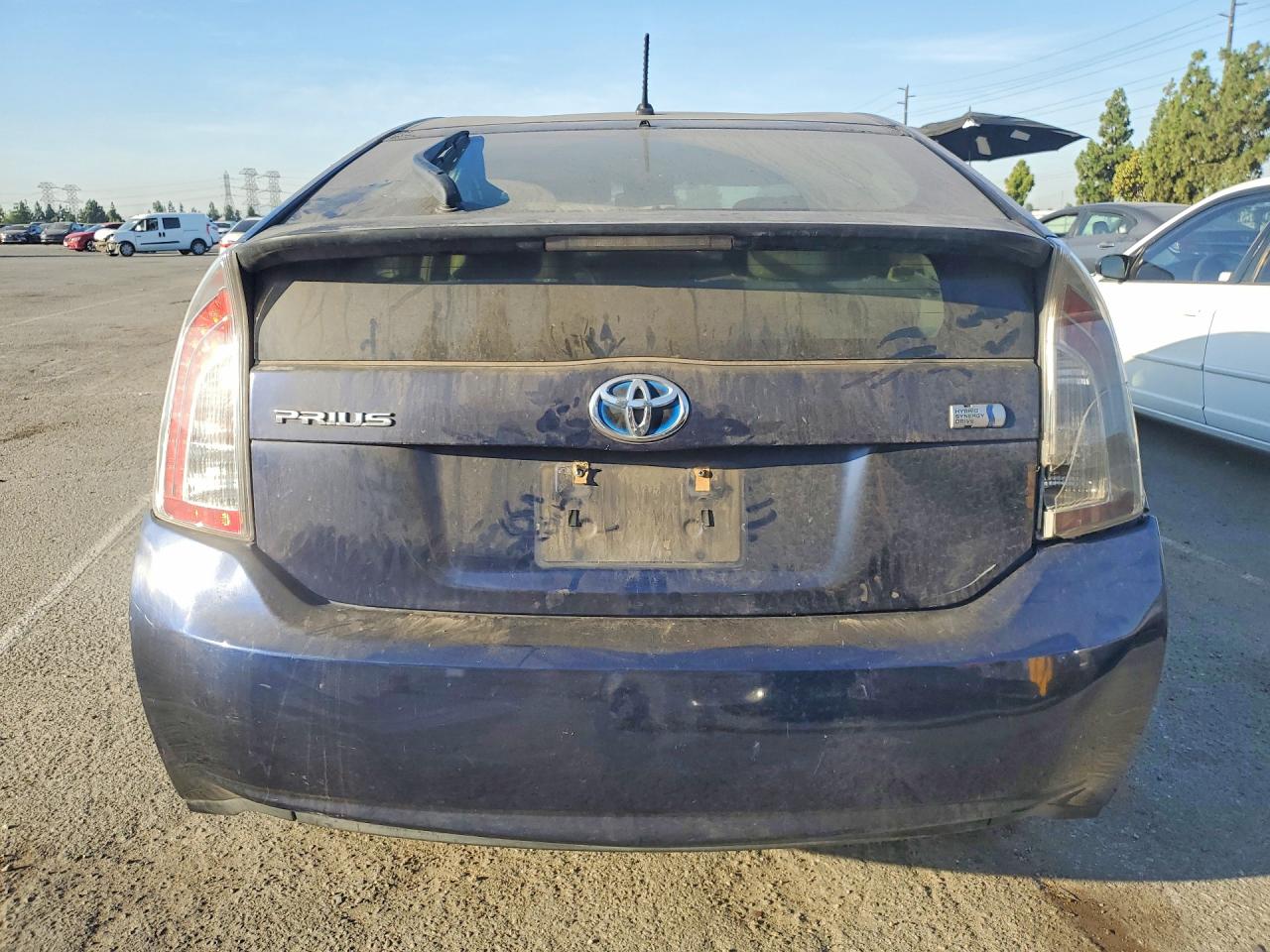 2013 Toyota Prius Two Blue vin: JTDKN3DU0D1718236