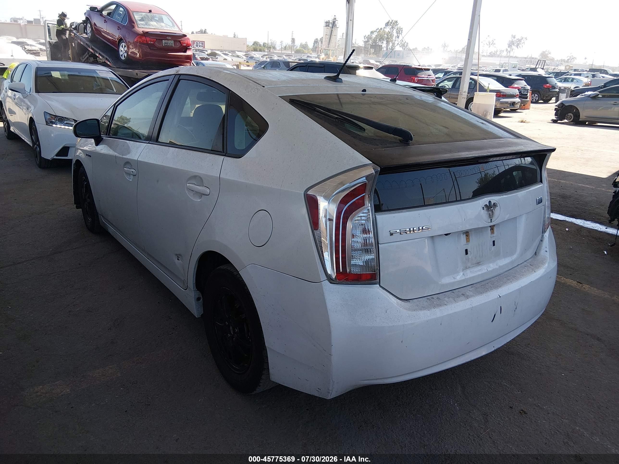 2013 Toyota Prius Four White vin: JTDKN3DU0D1725316