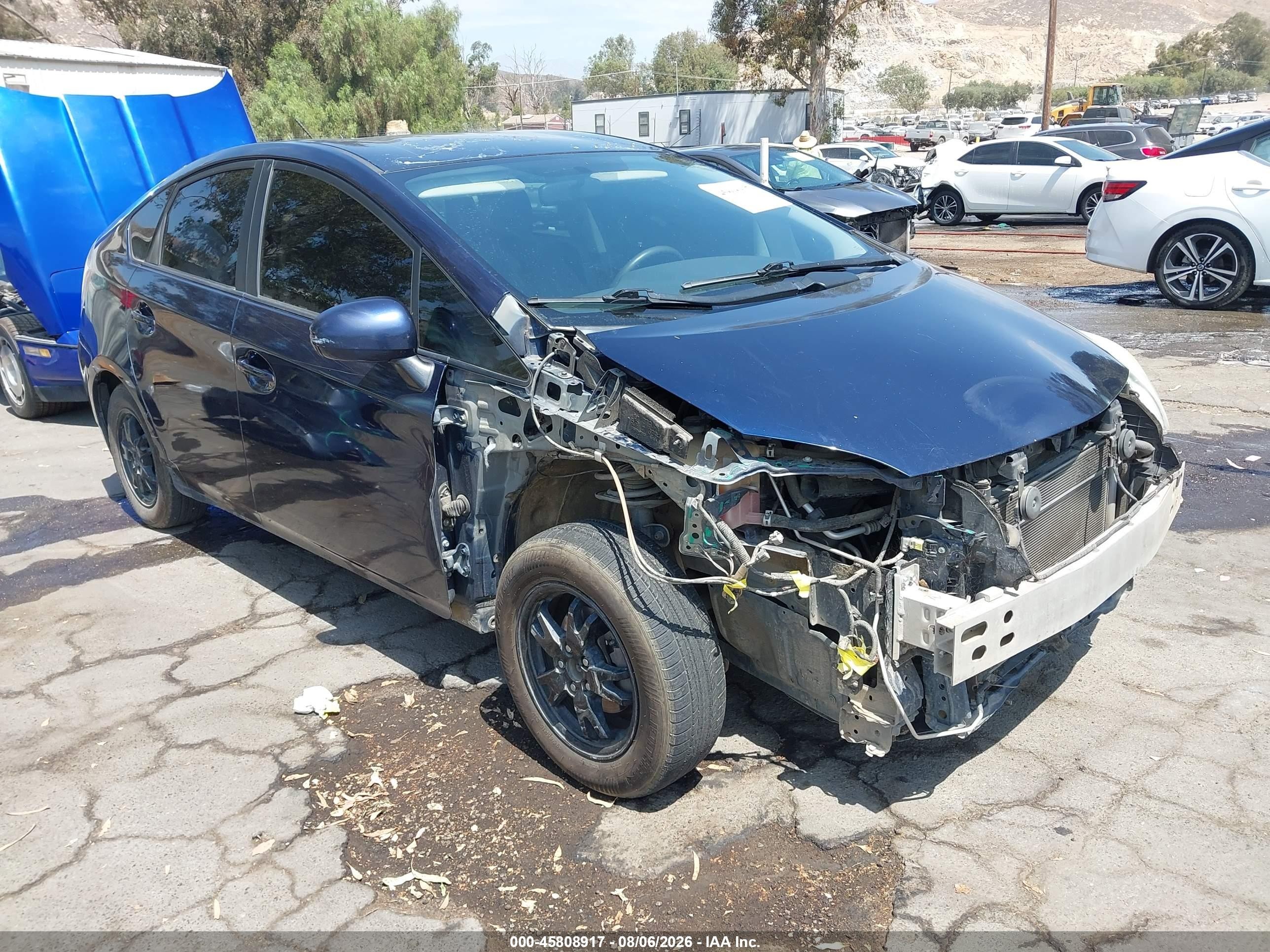 2013 Toyota Prius Three Blue vin: JTDKN3DU0D1731763