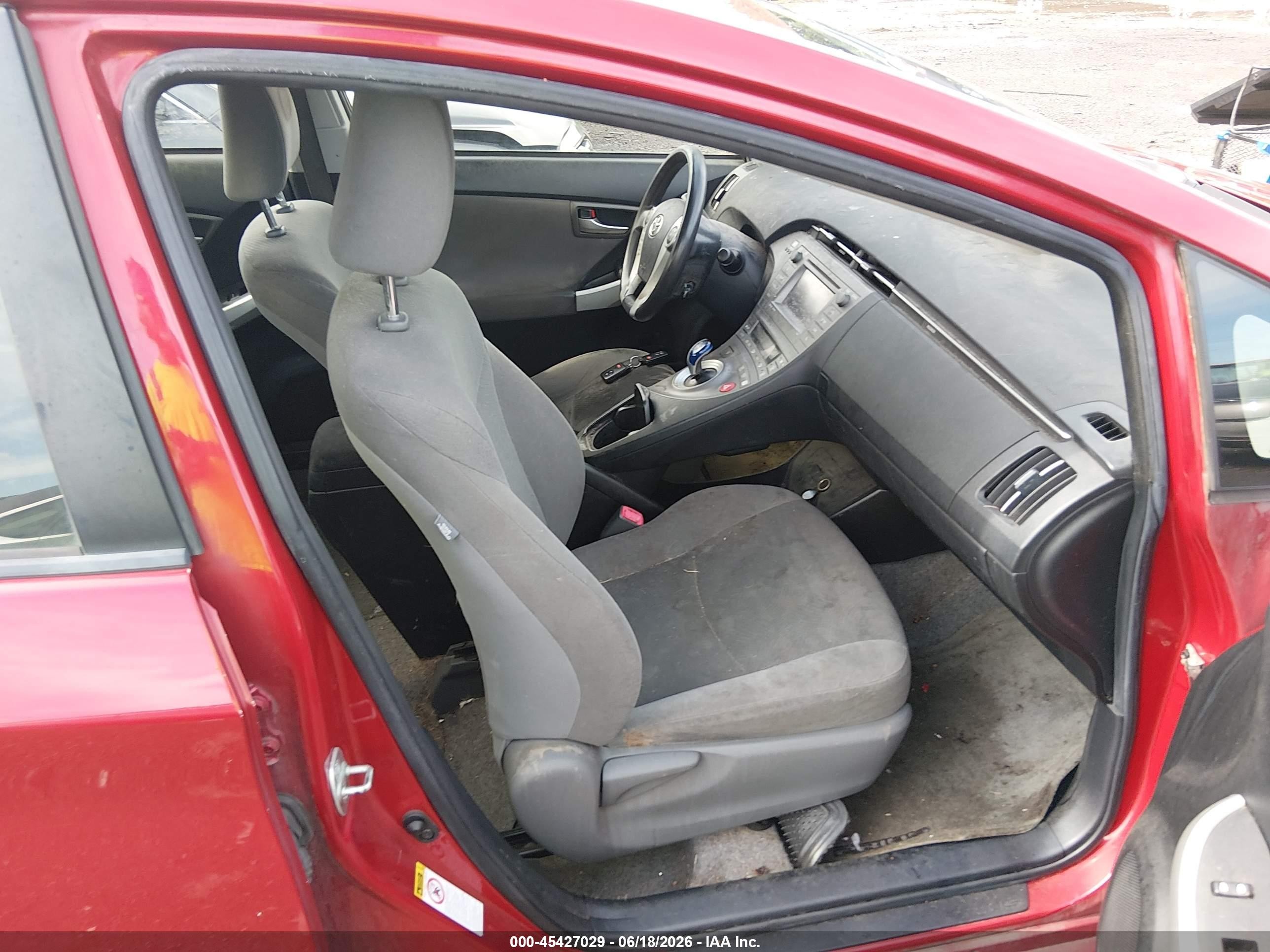 2013 Toyota Prius Three Red vin: JTDKN3DU0D1732234