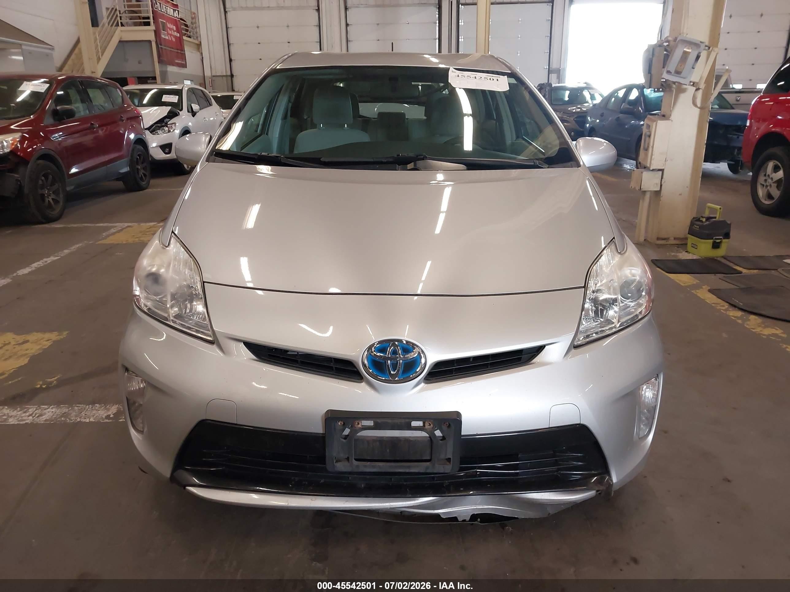 2013 Toyota Prius Two Gray vin: JTDKN3DU0D5545648