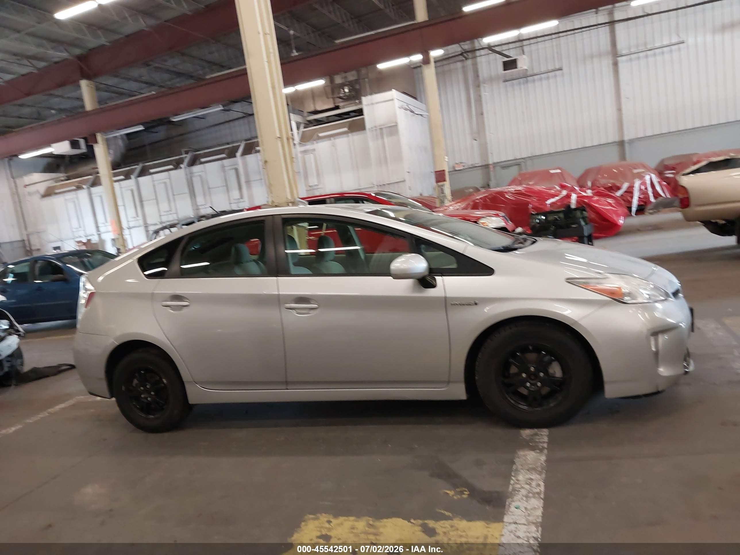 2013 Toyota Prius Two Gray vin: JTDKN3DU0D5545648