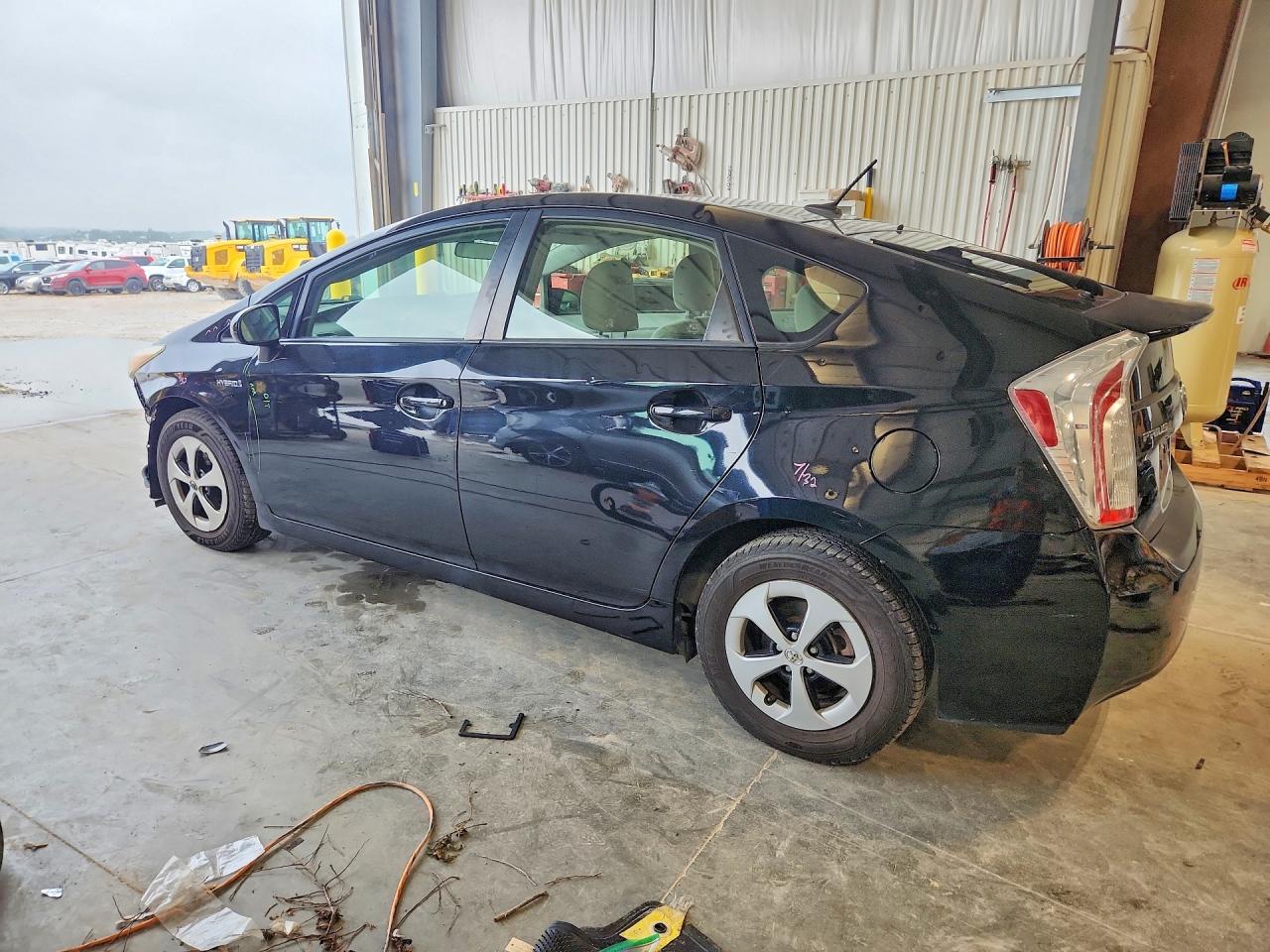 2013 Toyota Prius Three Black vin: JTDKN3DU0D5617223