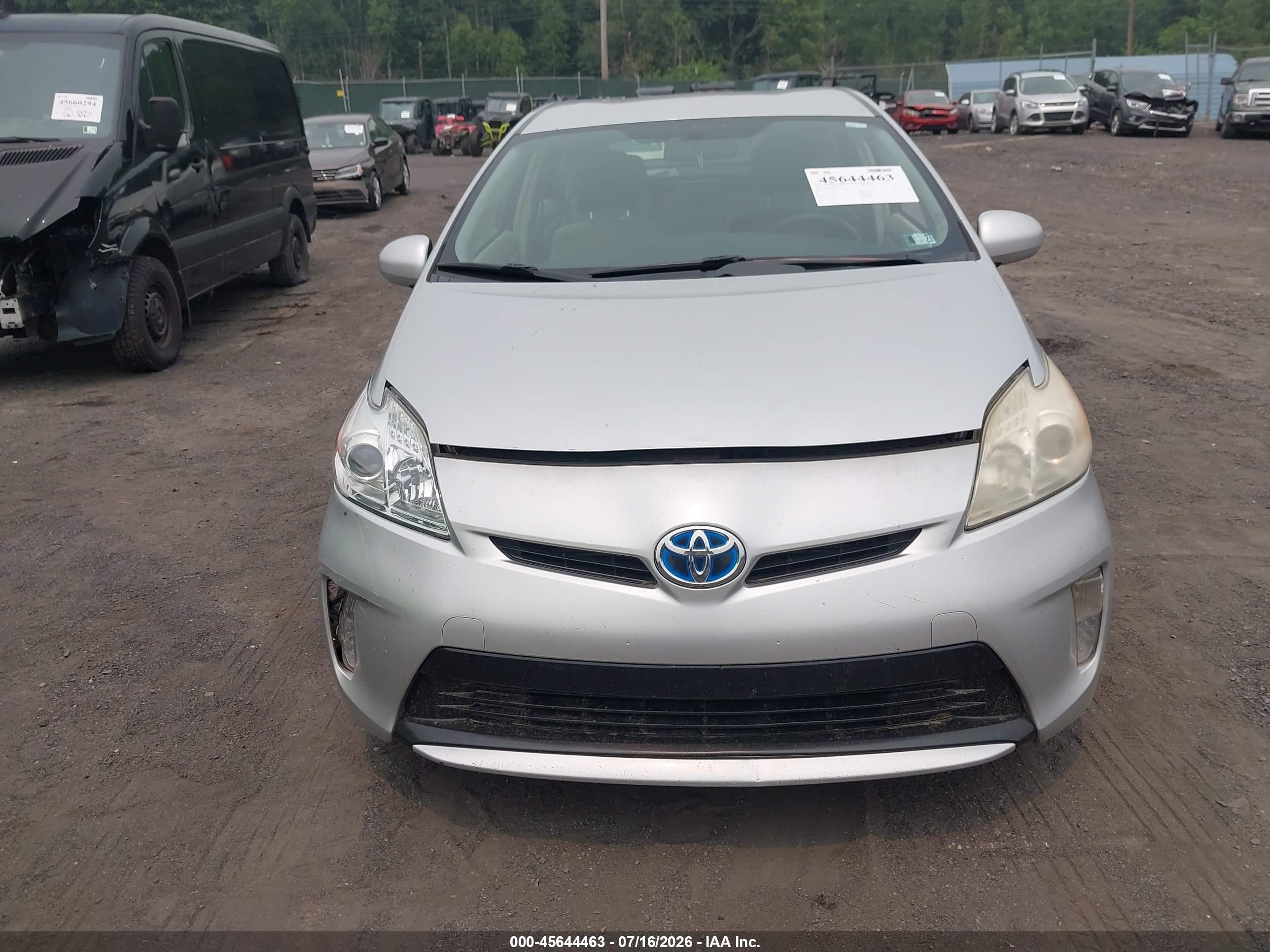 2013 Toyota Prius Two Silver vin: JTDKN3DU0D5626925