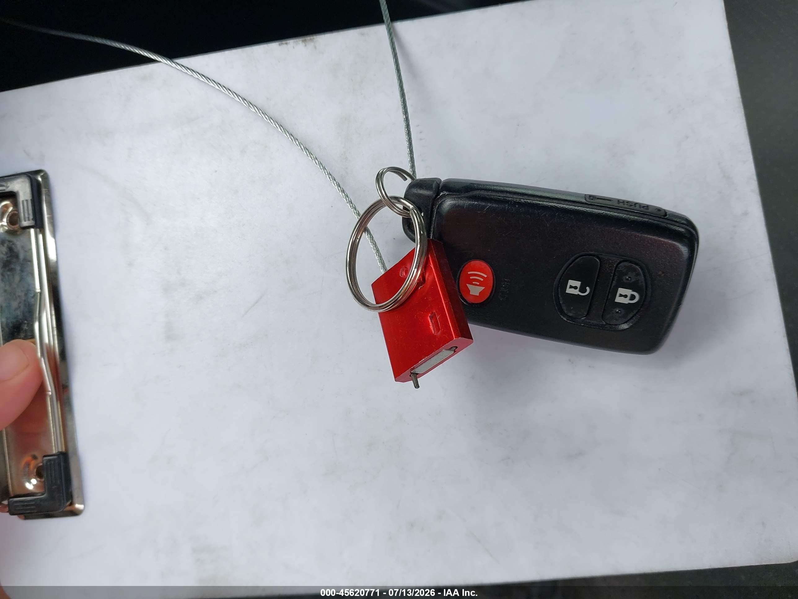 2013 Toyota Prius Three Gray vin: JTDKN3DU0D5660959