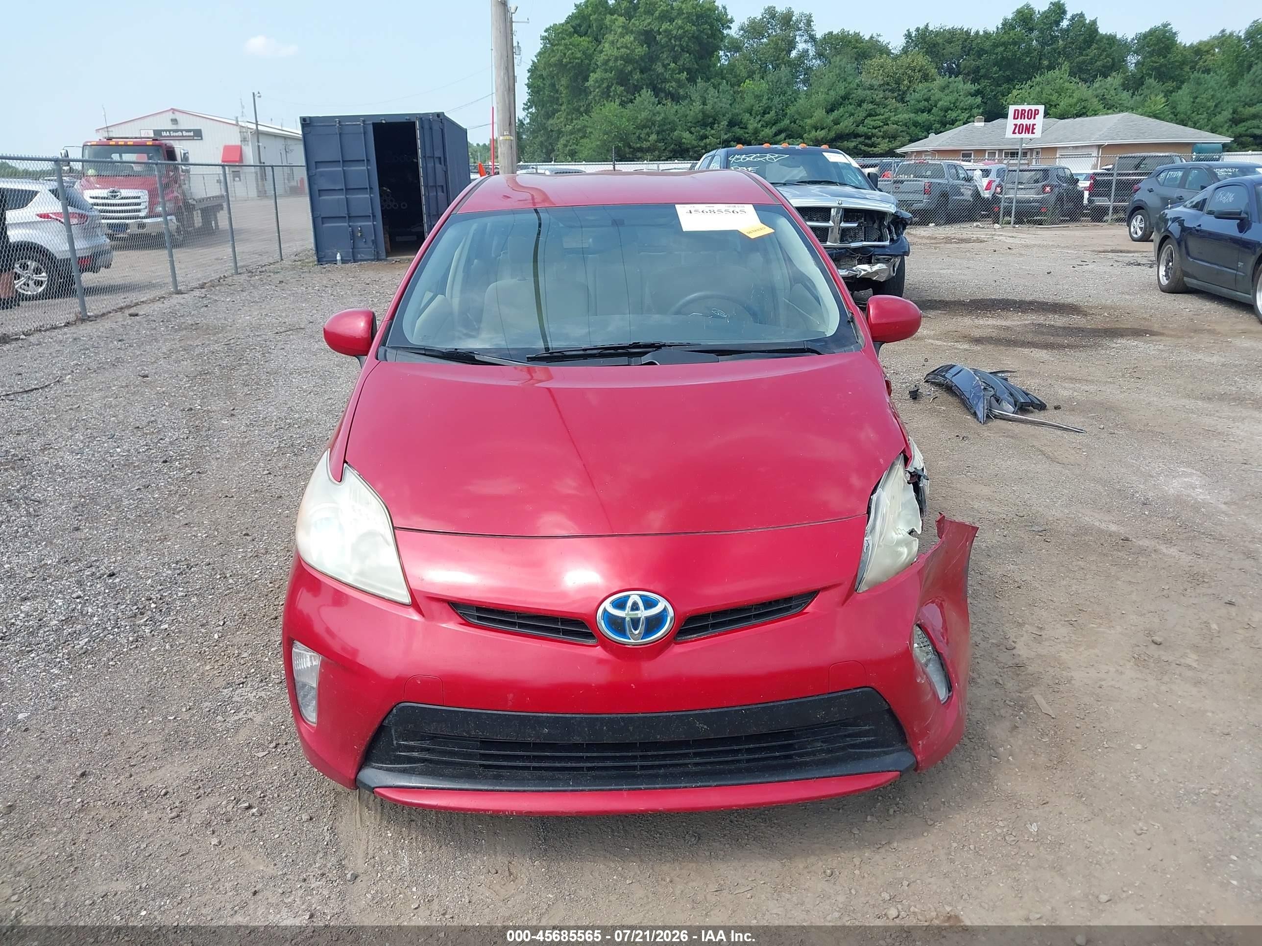 2013 Toyota Prius Three Red vin: JTDKN3DU0D5681245