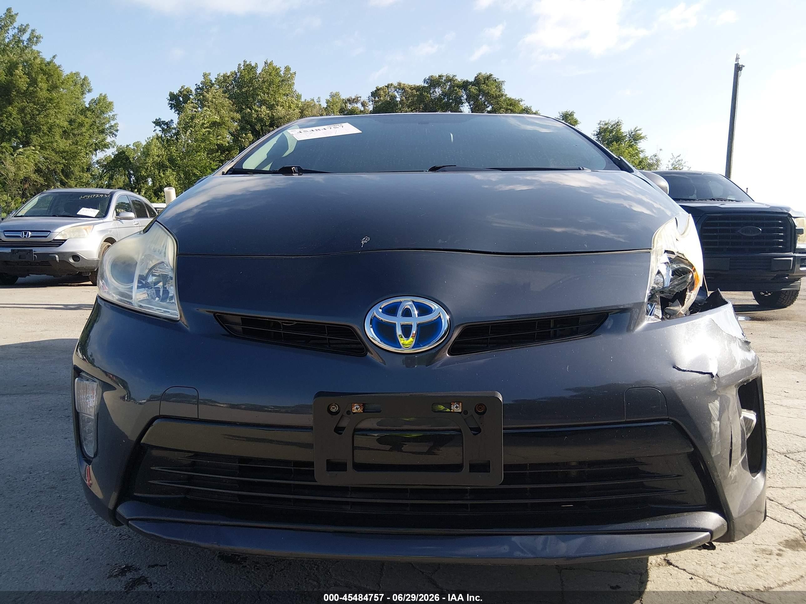 2014 Toyota Prius Two Gray vin: JTDKN3DU0E1754316