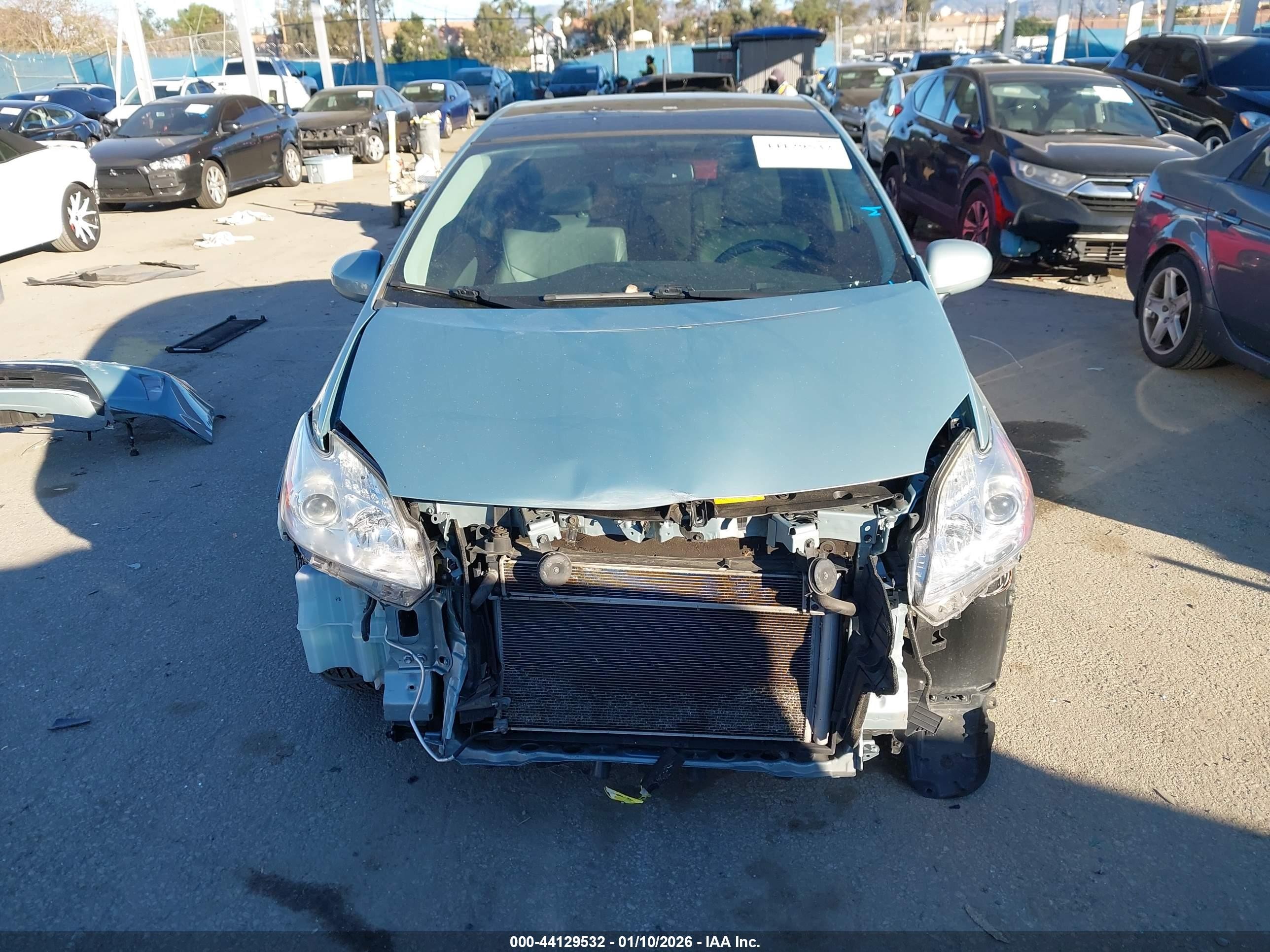 2014 Toyota Prius Four Light Blue vin: JTDKN3DU0E1809542