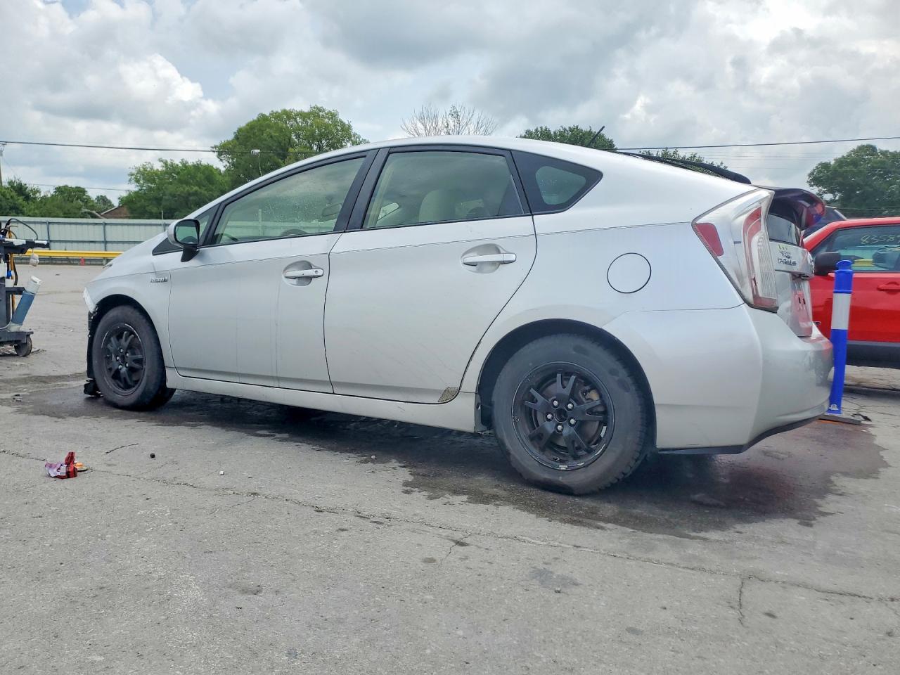 2014 Toyota Prius Two Silver vin: JTDKN3DU0E1815504