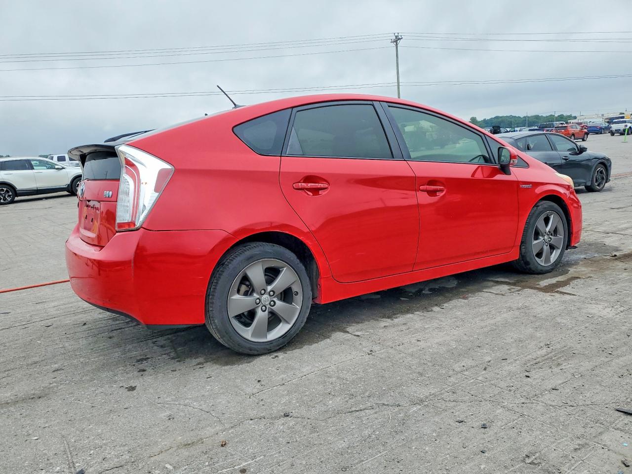 2015 Toyota Prius Persona Series Red vin: JTDKN3DU0F0397758