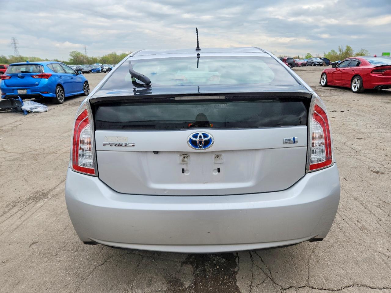 2015 Toyota Prius Two Silver vin: JTDKN3DU0F0404370