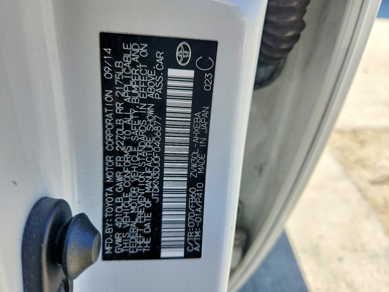 2015 Toyota Prius Two White vin: JTDKN3DU0F0406877