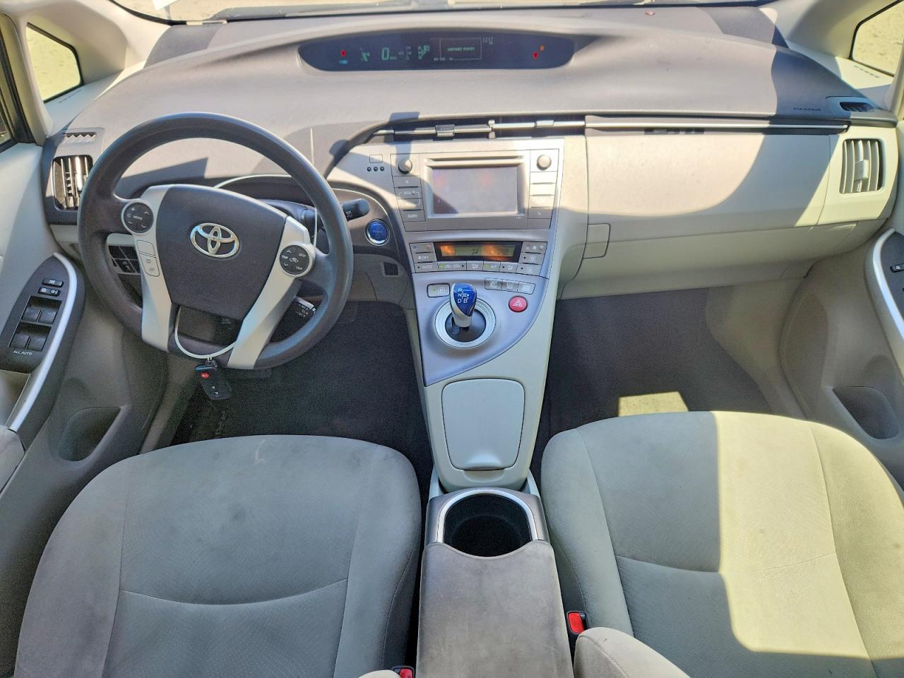 2015 Toyota Prius Two White vin: JTDKN3DU0F0406877