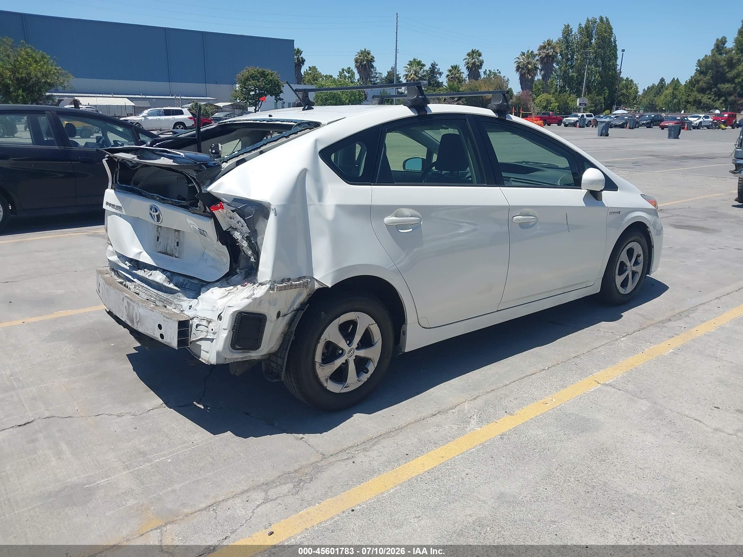 2015 Toyota Prius Two White vin: JTDKN3DU0F0414056