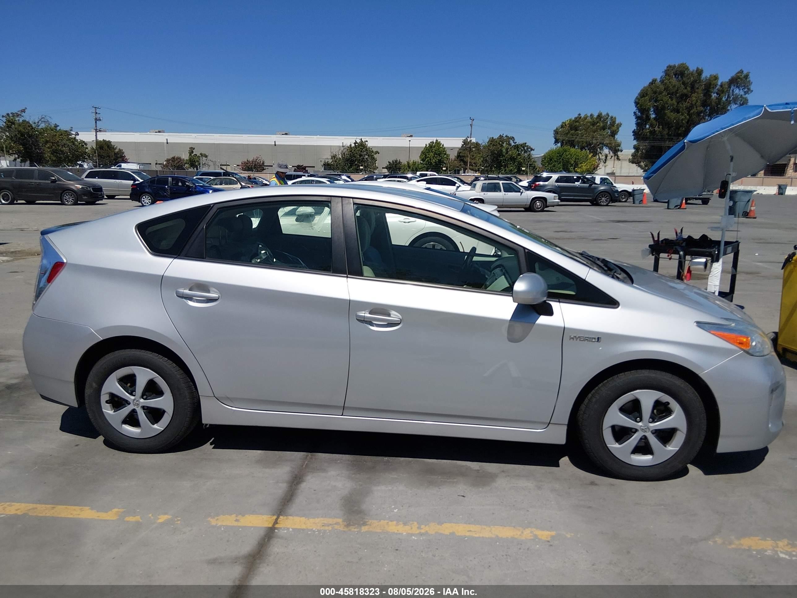 2015 Toyota Prius Two Silver vin: JTDKN3DU0F0446165