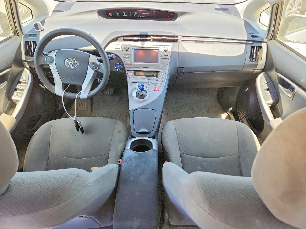 2015 Toyota Prius Two Silver vin: JTDKN3DU0F0476881